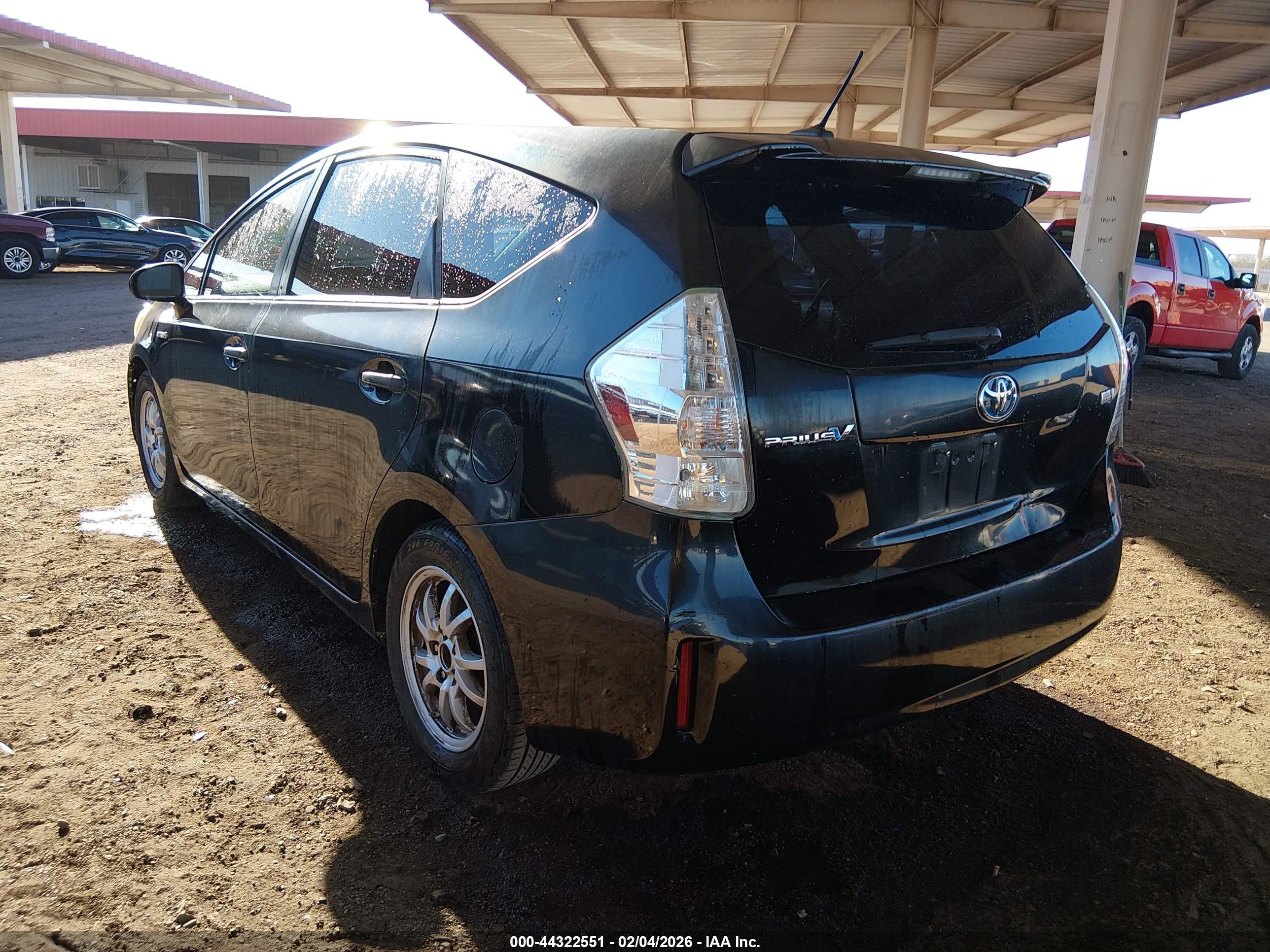 TOYOTA PRIUS image 3