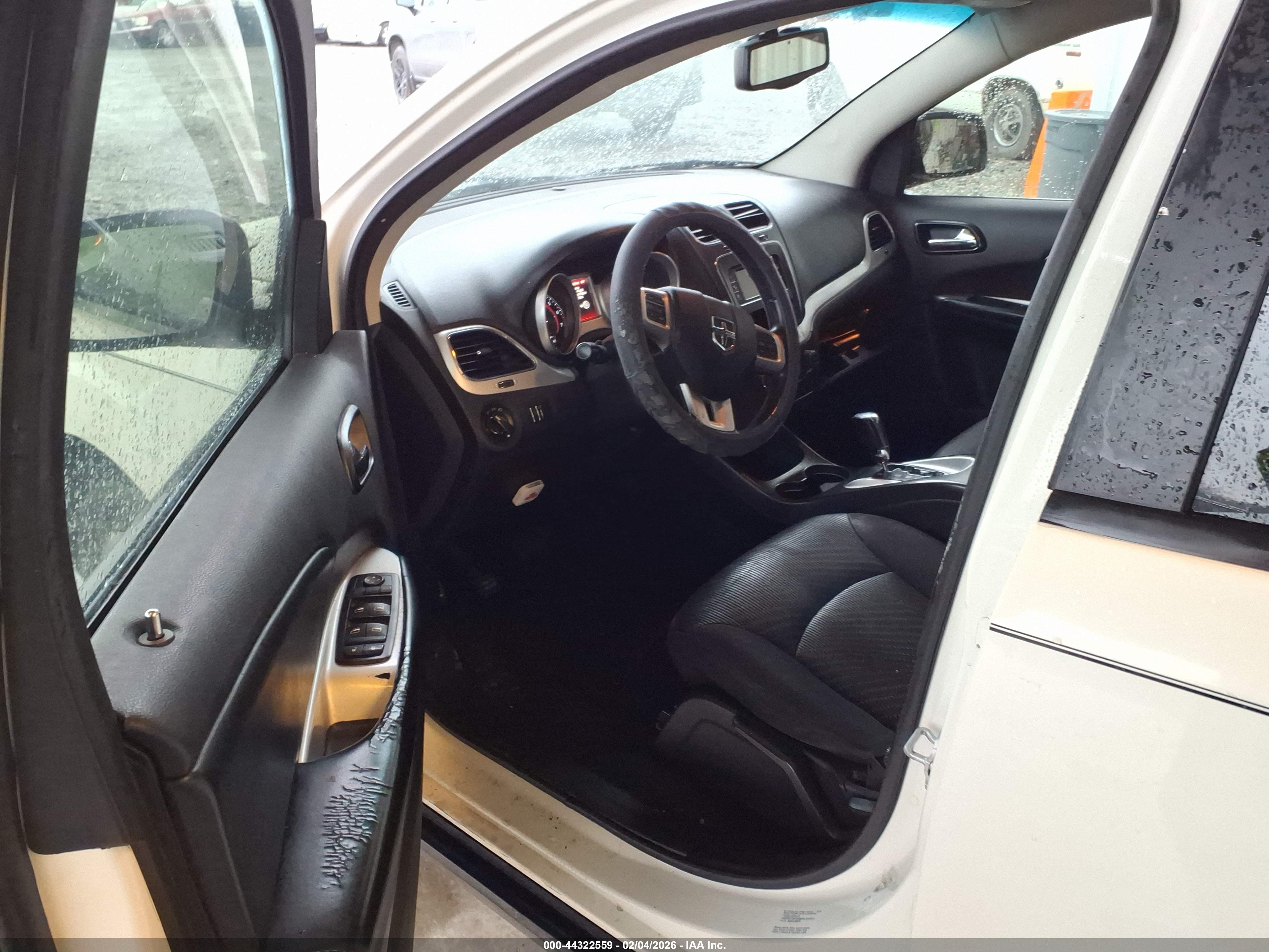 DODGE JOURNEY image 5