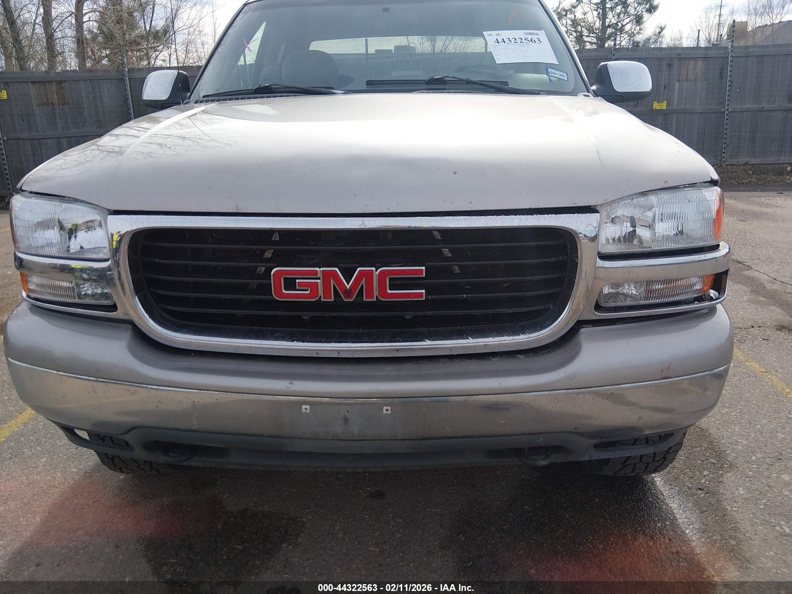 GMC SIERRA image 6