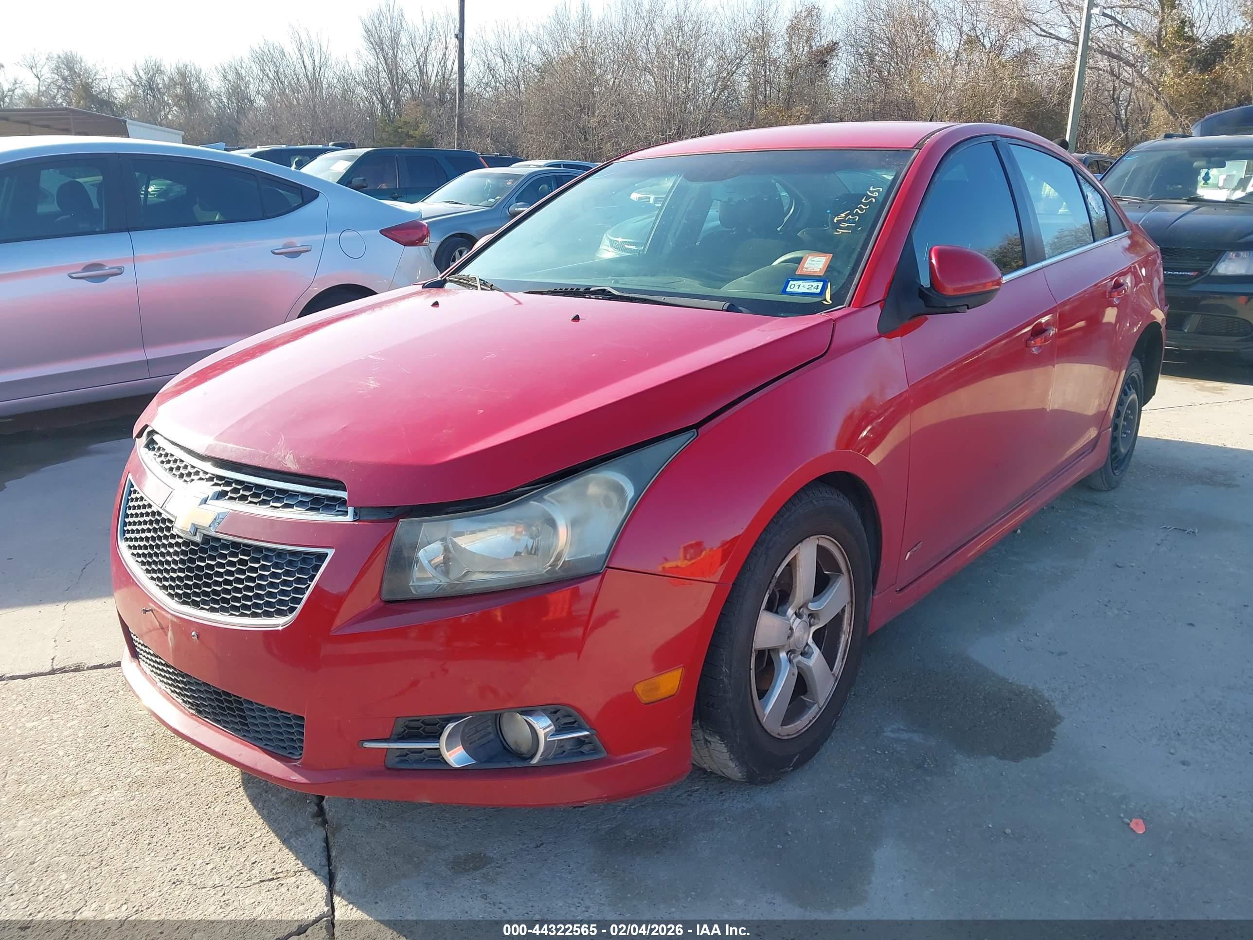 CHEVROLET CRUZE image 2