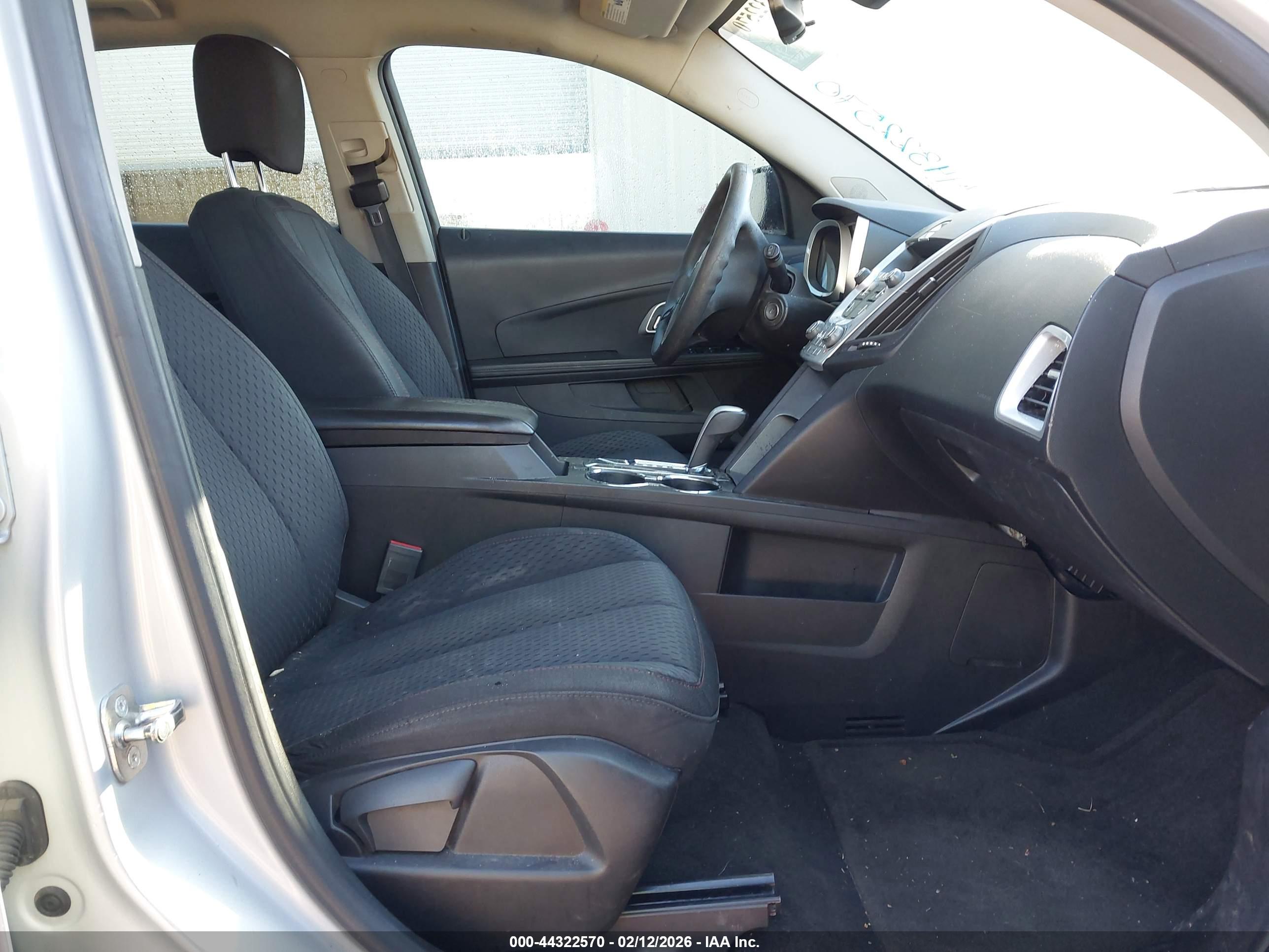 CHEVROLET EQUINOX image 5