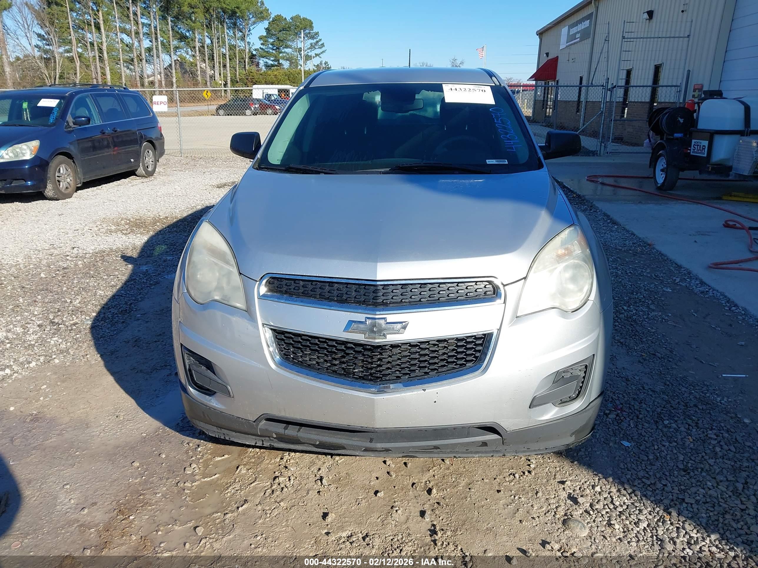 CHEVROLET EQUINOX image 6