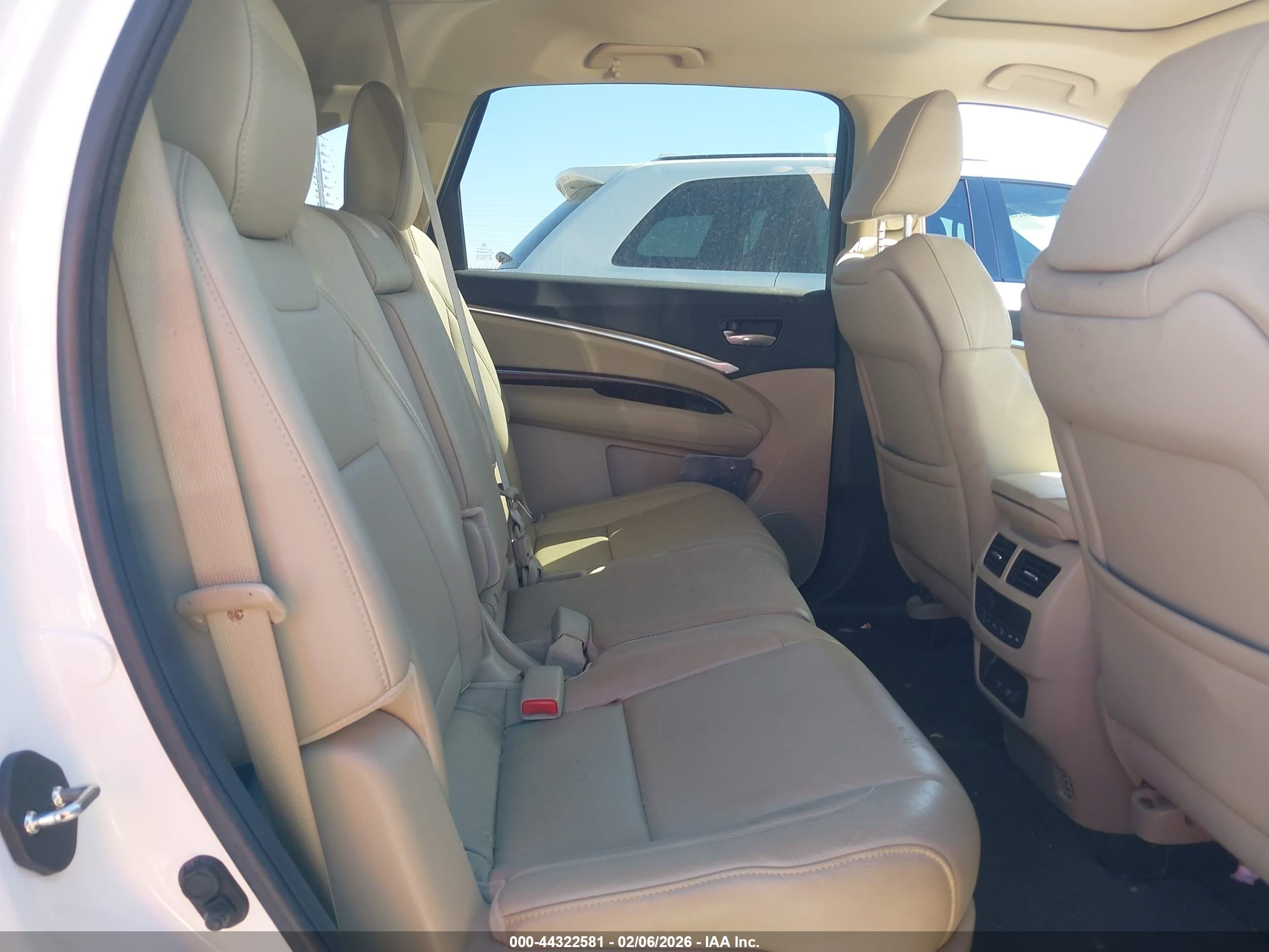ACURA MDX image 8