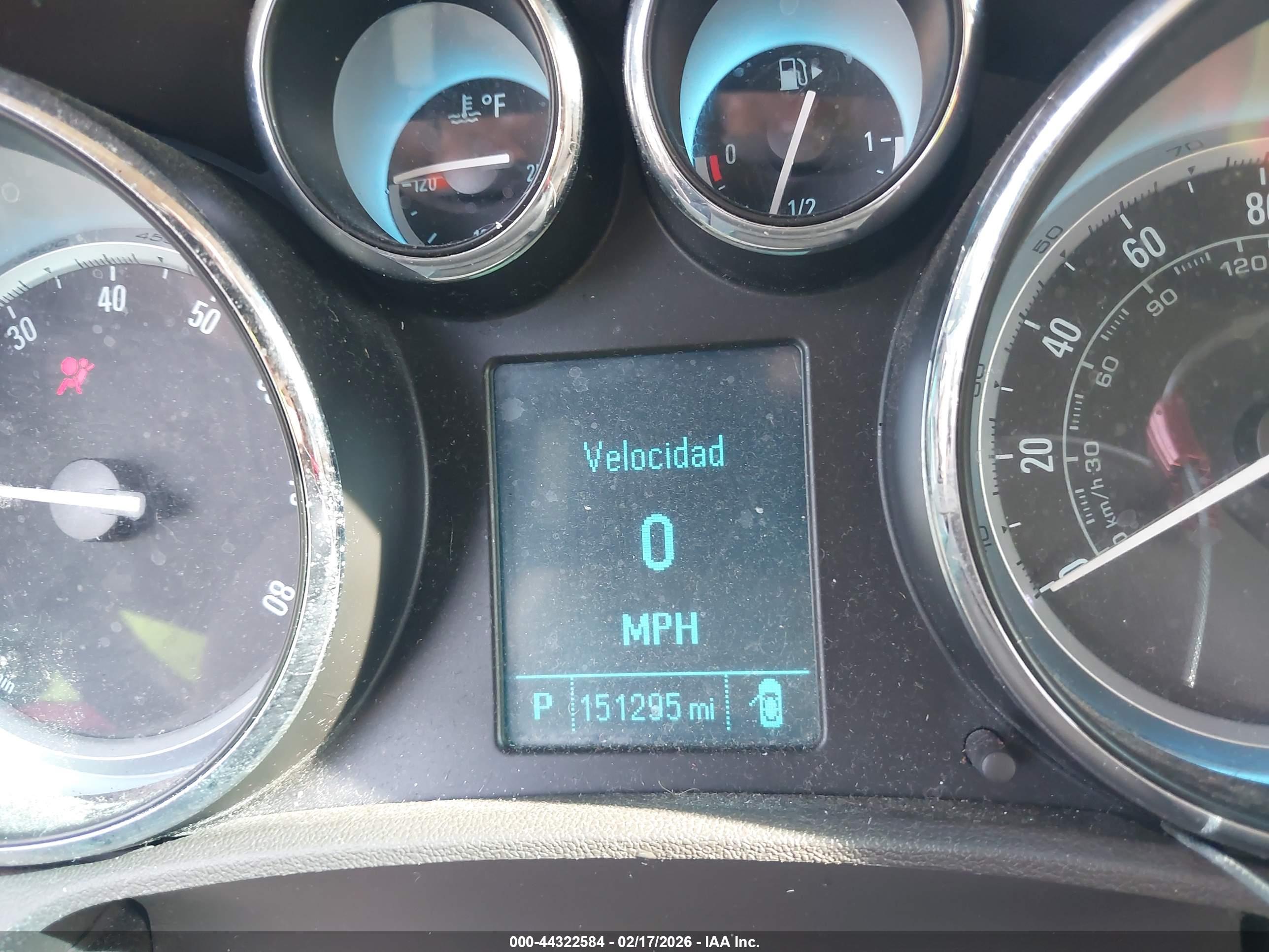 BUICK VERANO image 7