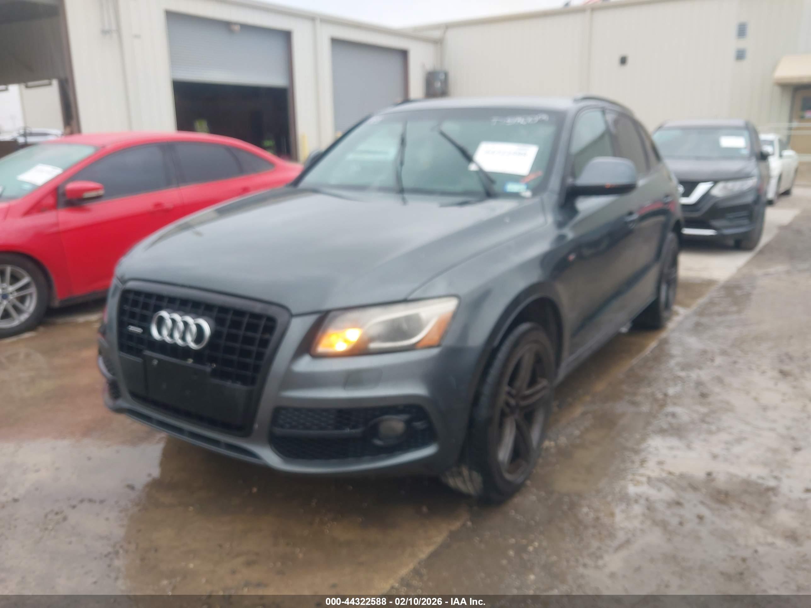 AUDI Q5 image 2