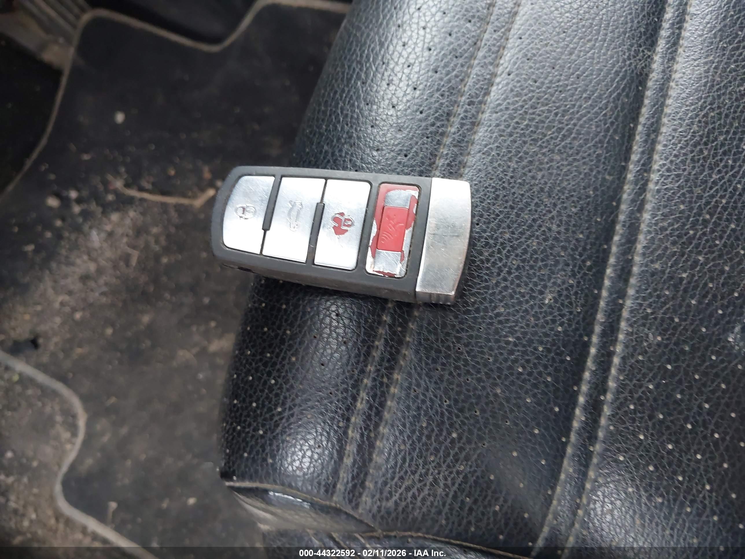 VOLKSWAGEN CC image 11