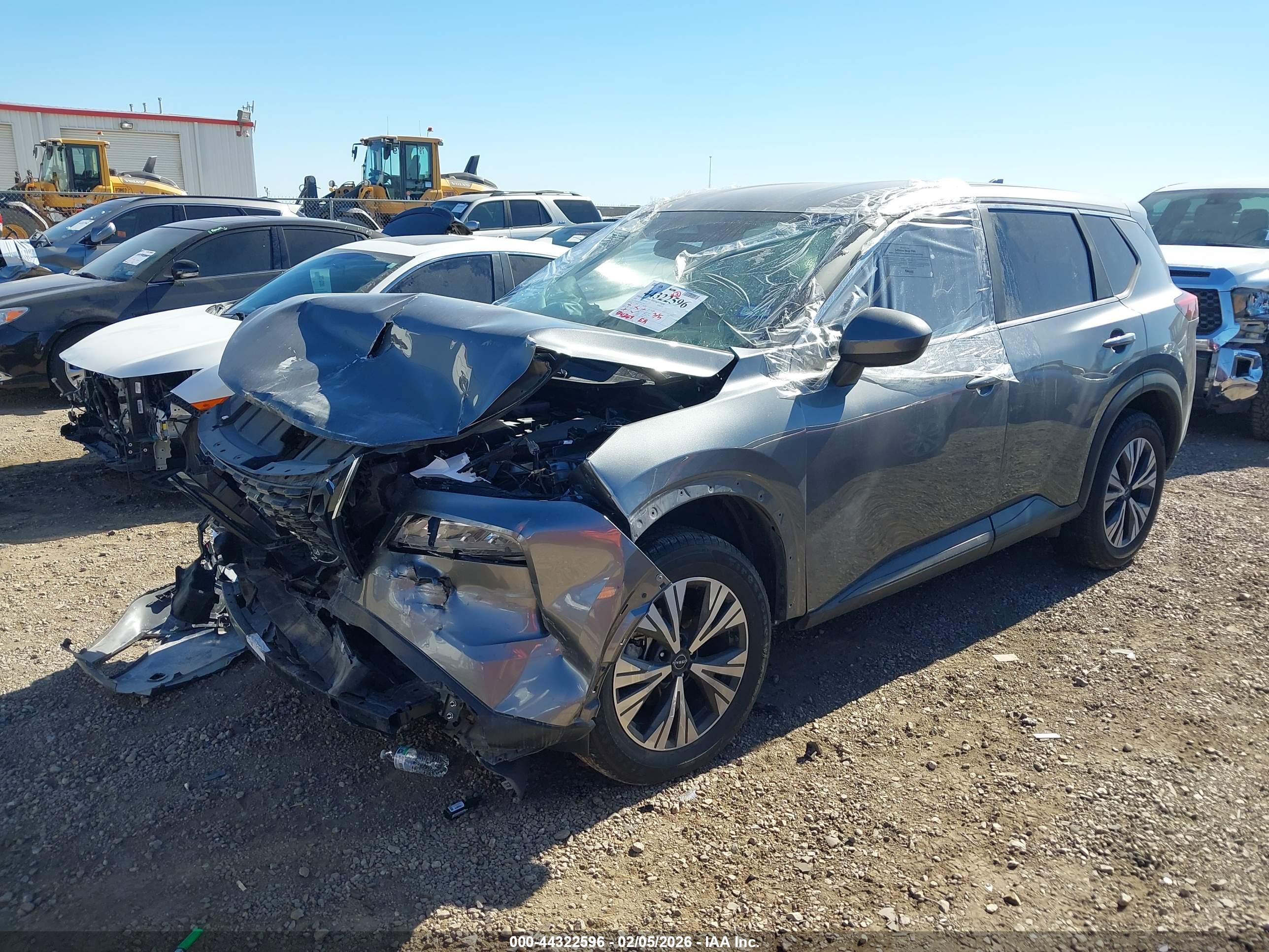 NISSAN ROGUE image 6