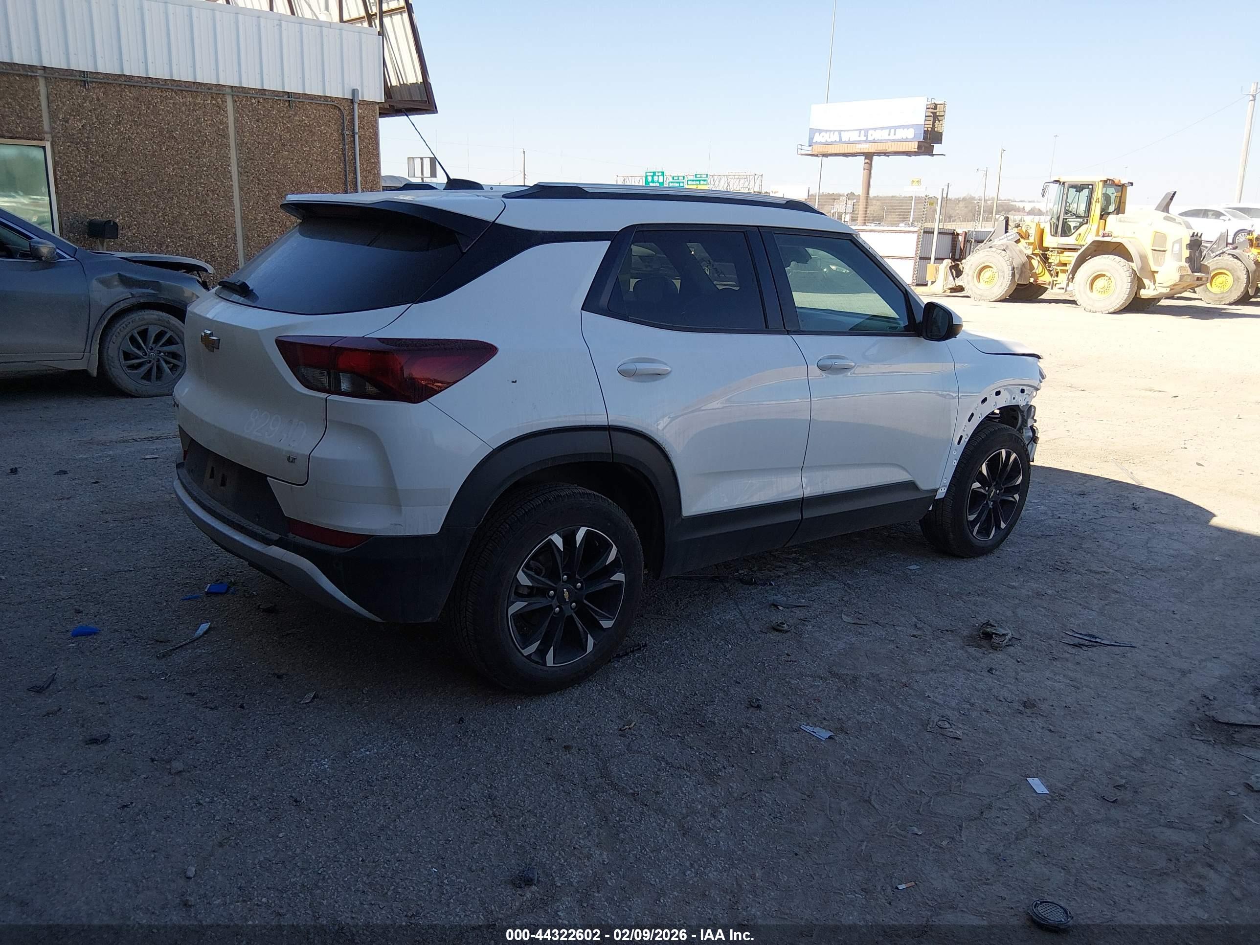 CHEVROLET TRAILBLAZER image 4