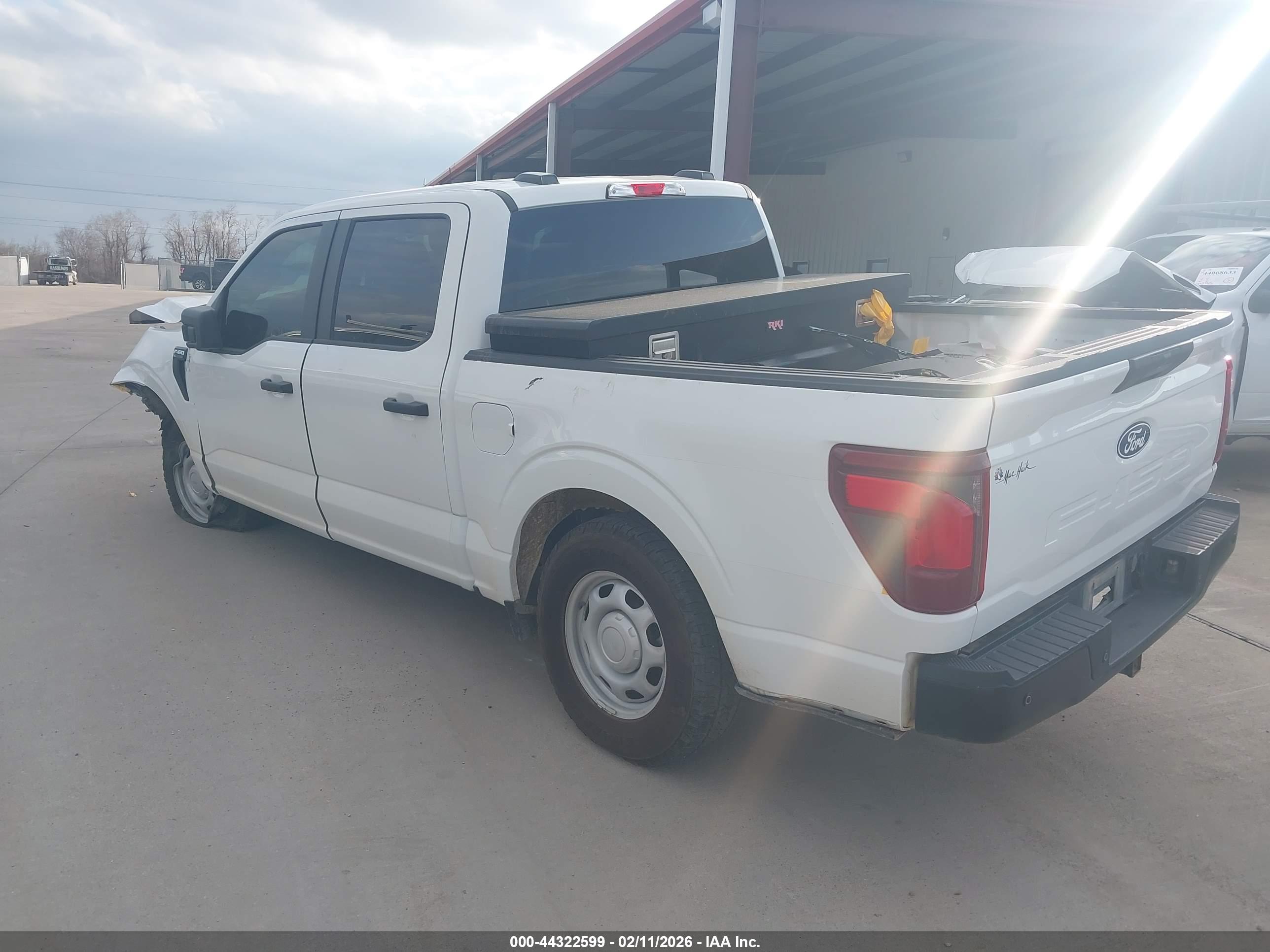 FORD F-150 image 3