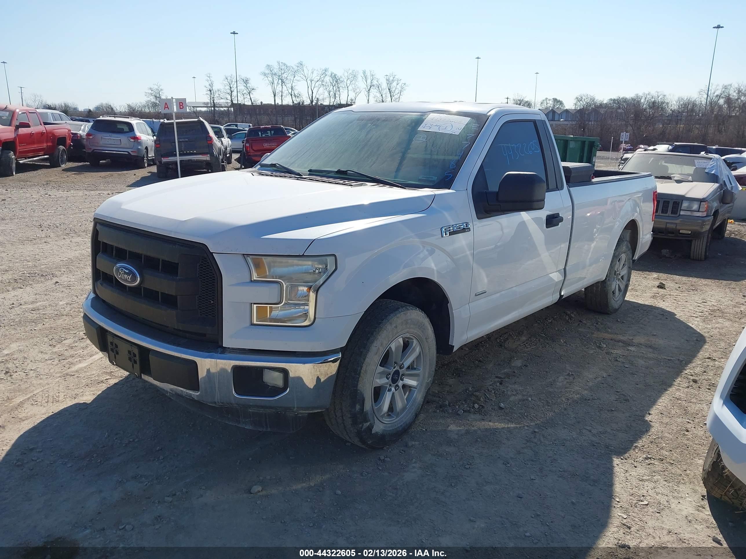 FORD F-150 image 2