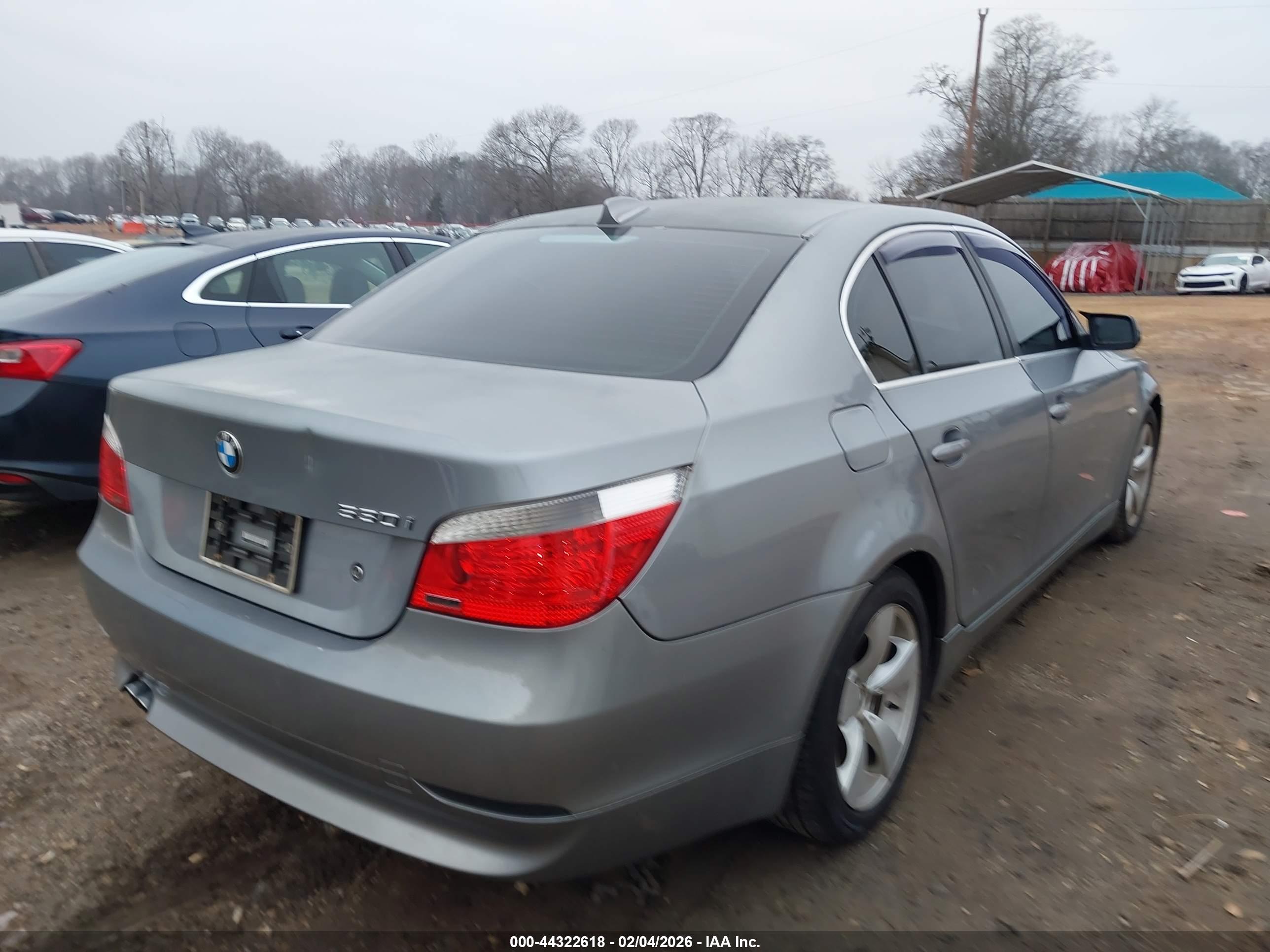 BMW 530I image 4