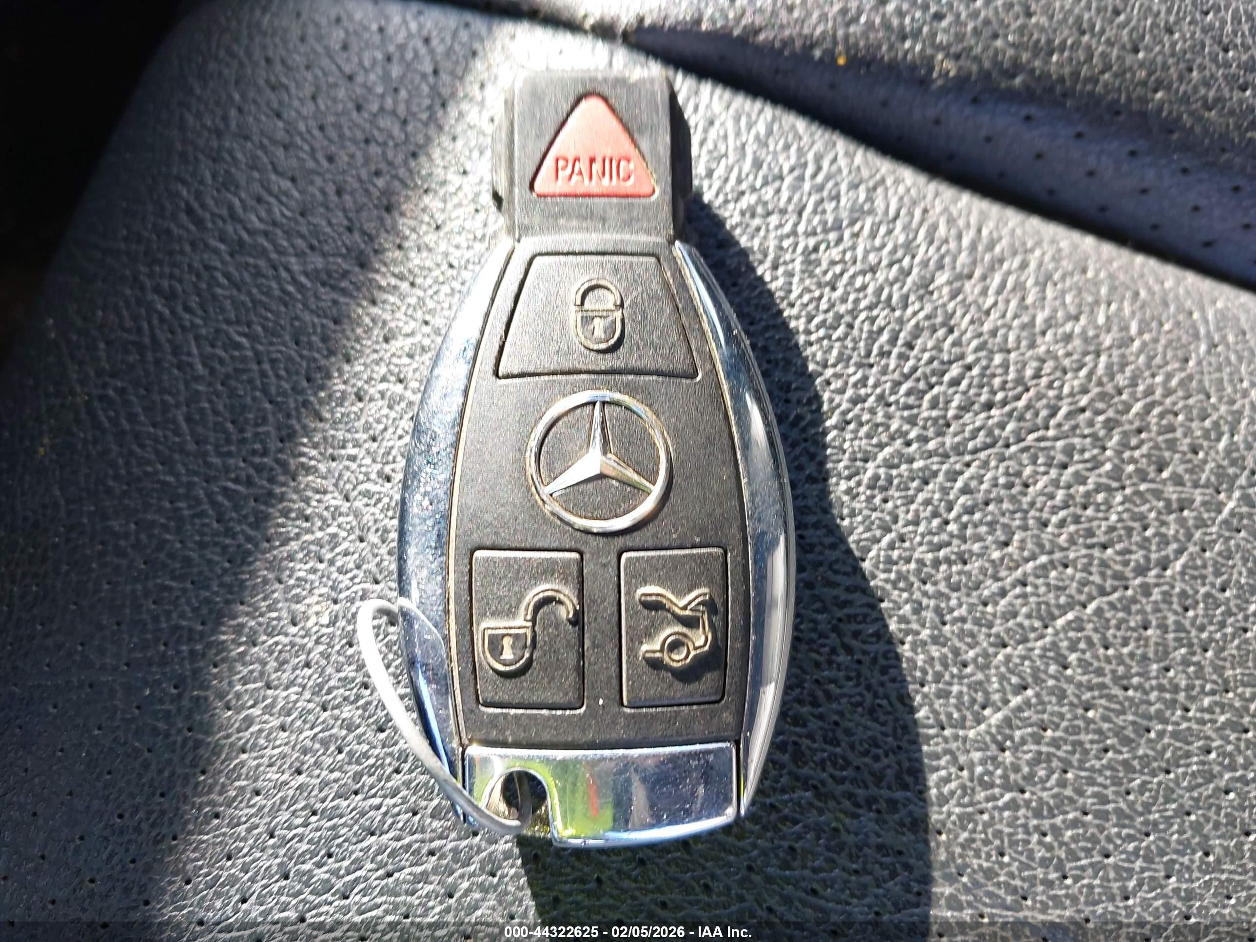 MERCEDES-BENZ CLK image 11