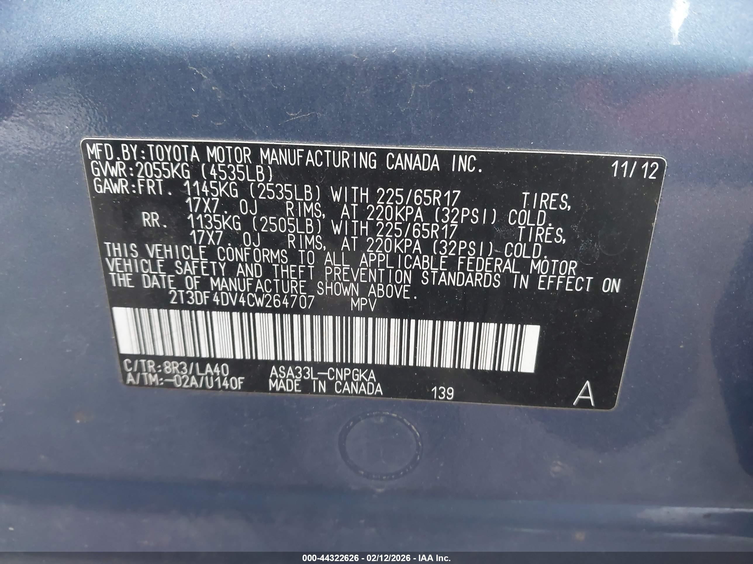 TOYOTA RAV4 image 9
