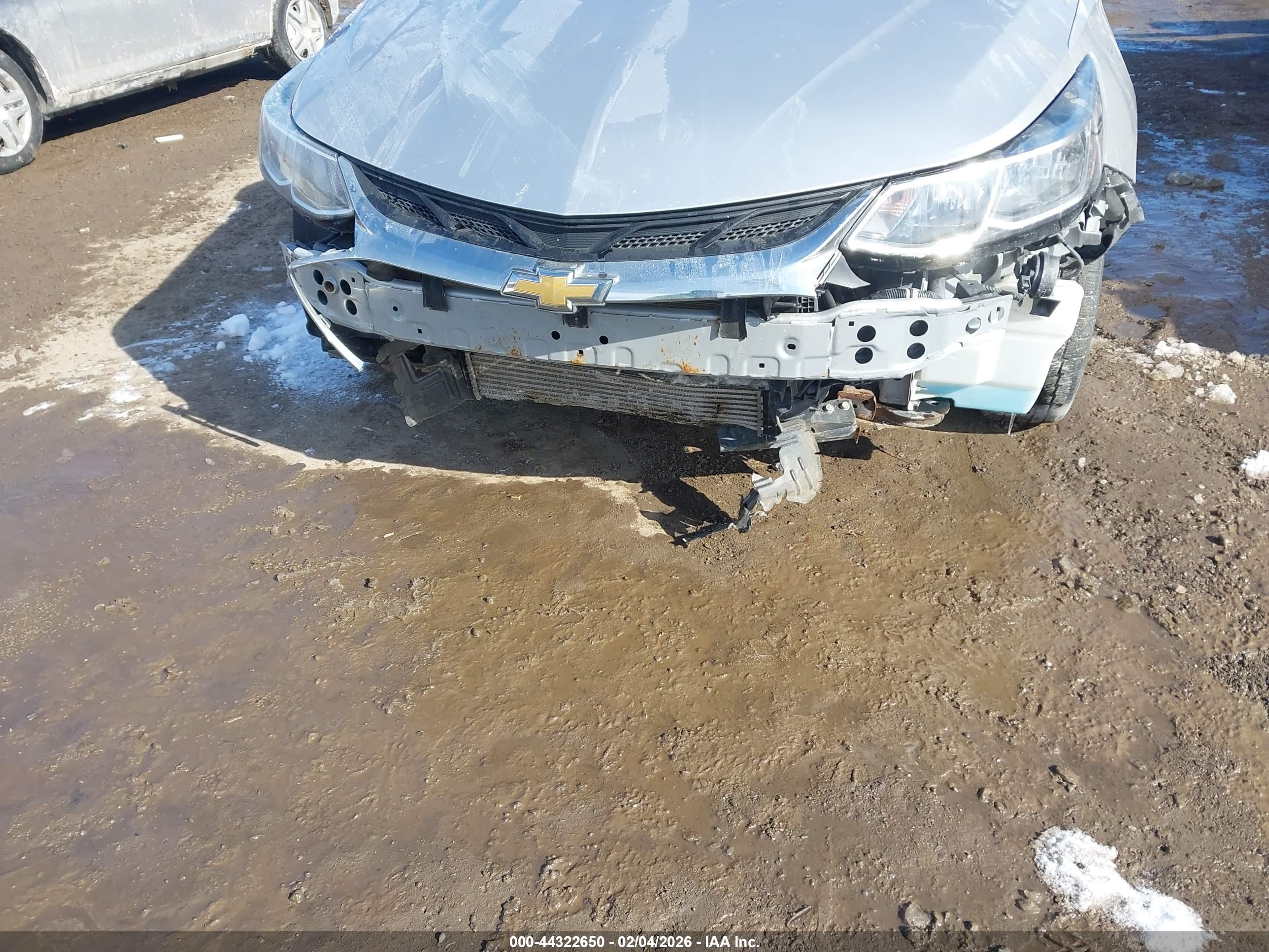 CHEVROLET CRUZE image 6