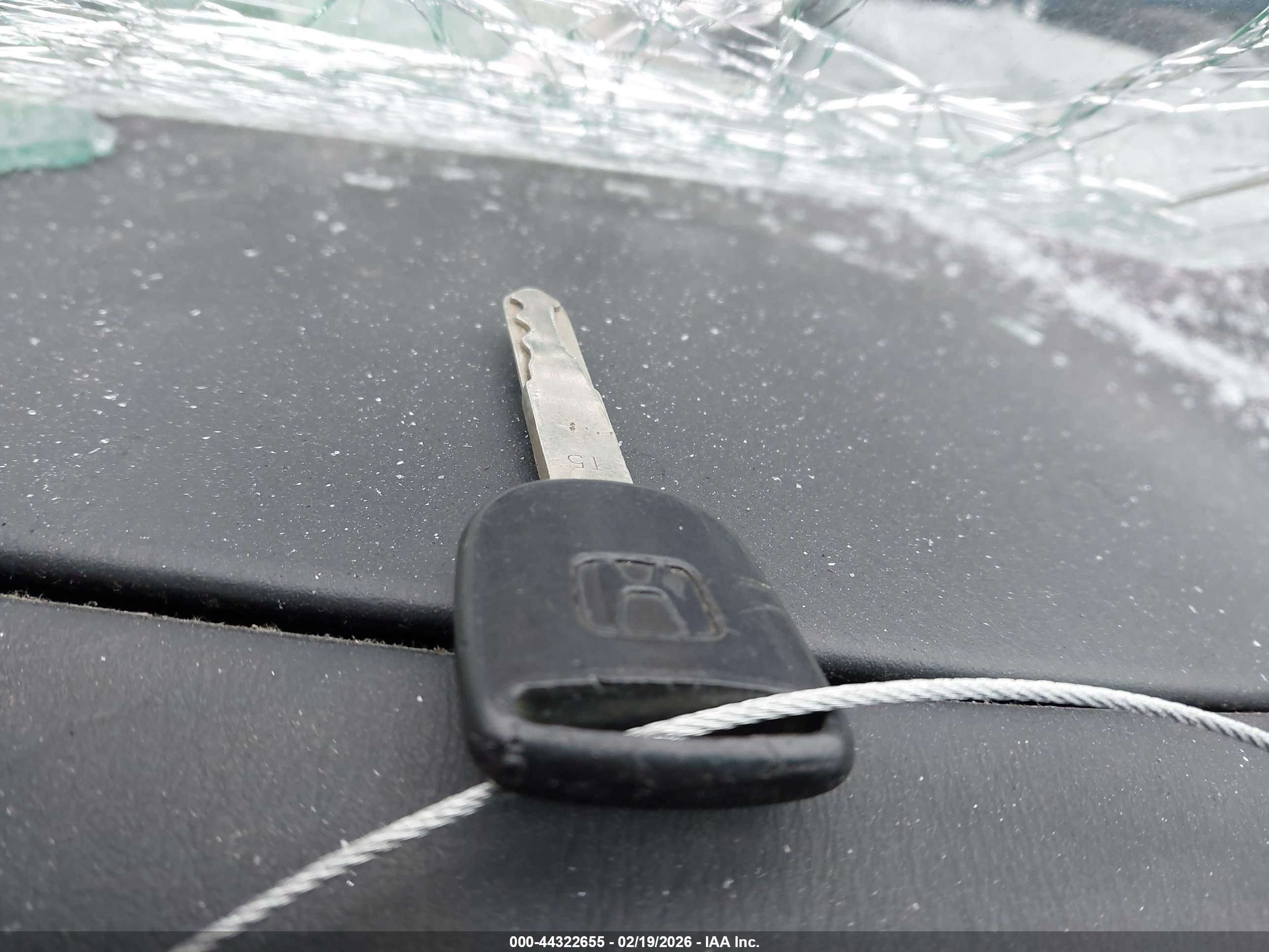 HONDA CIVIC image 11