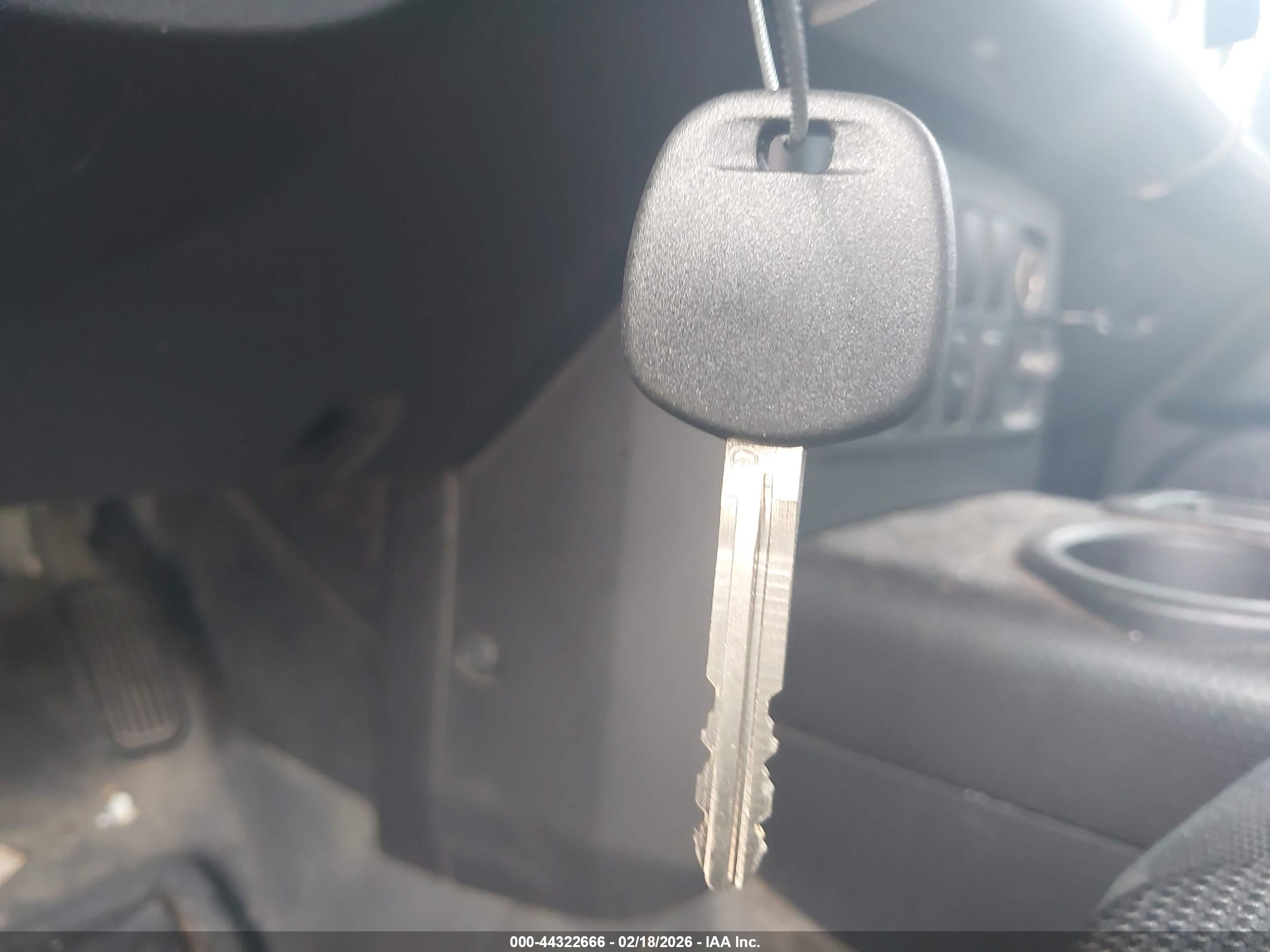 TOYOTA FJ image 11