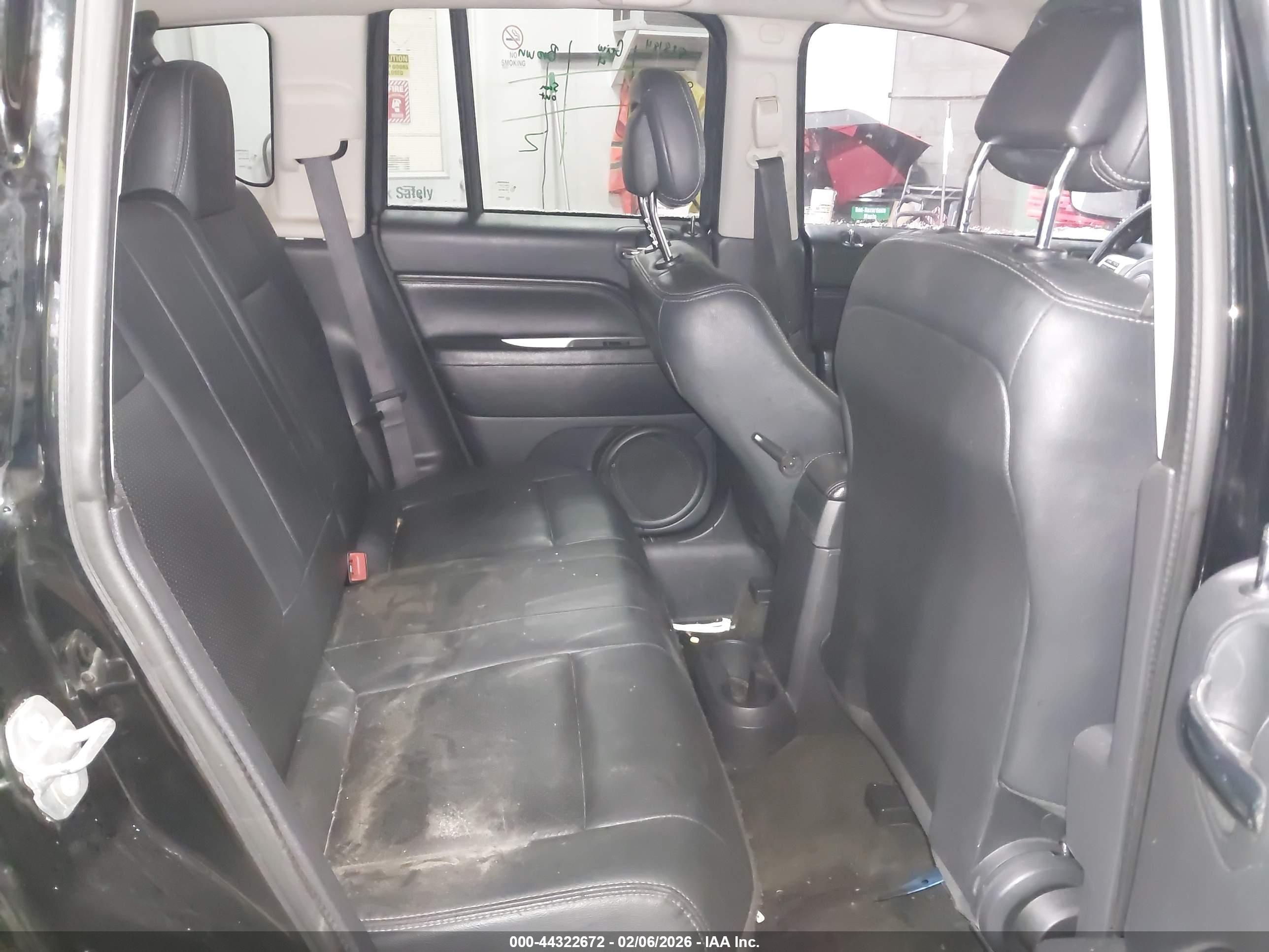 JEEP COMPASS image 8