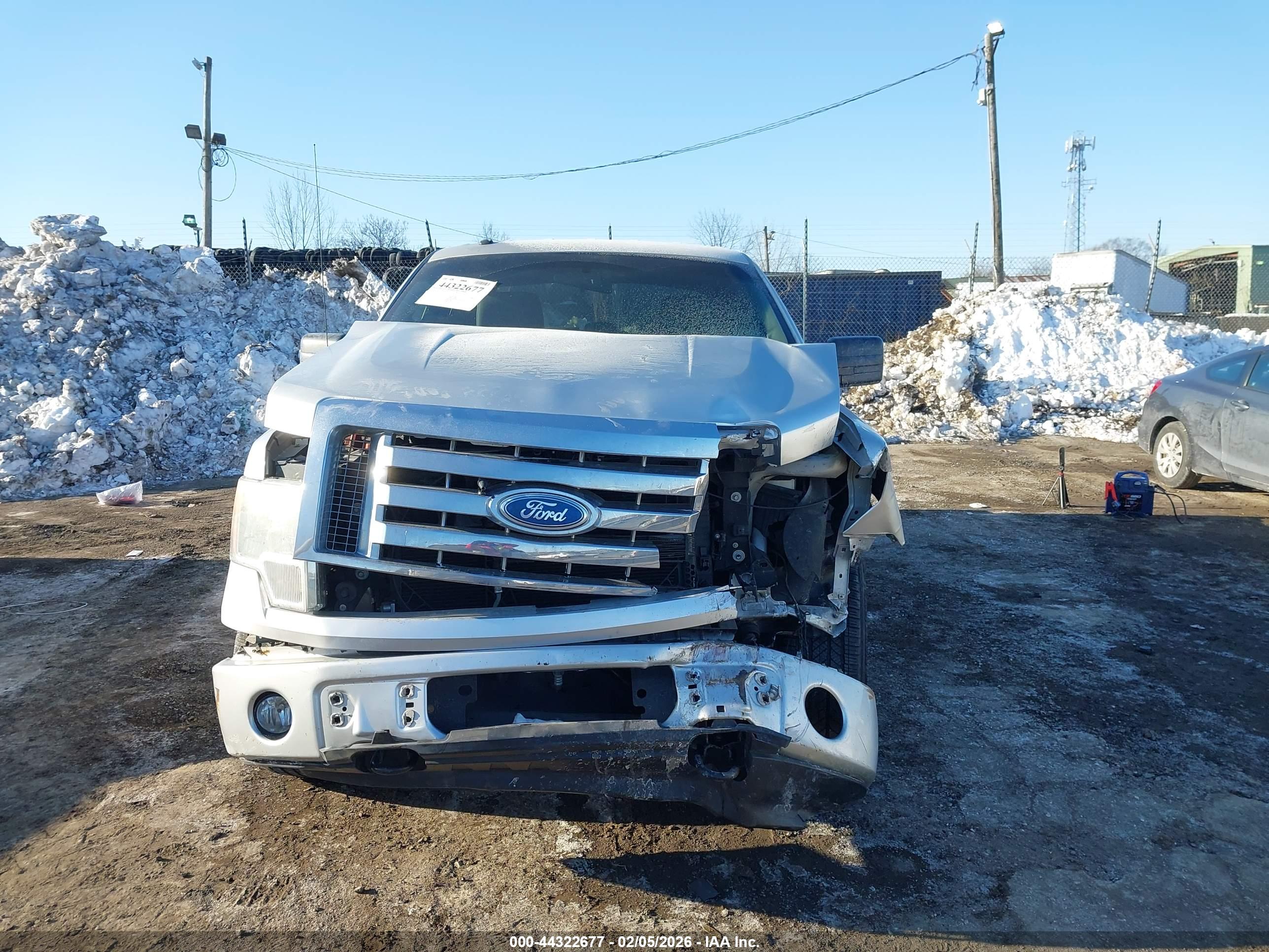 FORD F-150 image 6