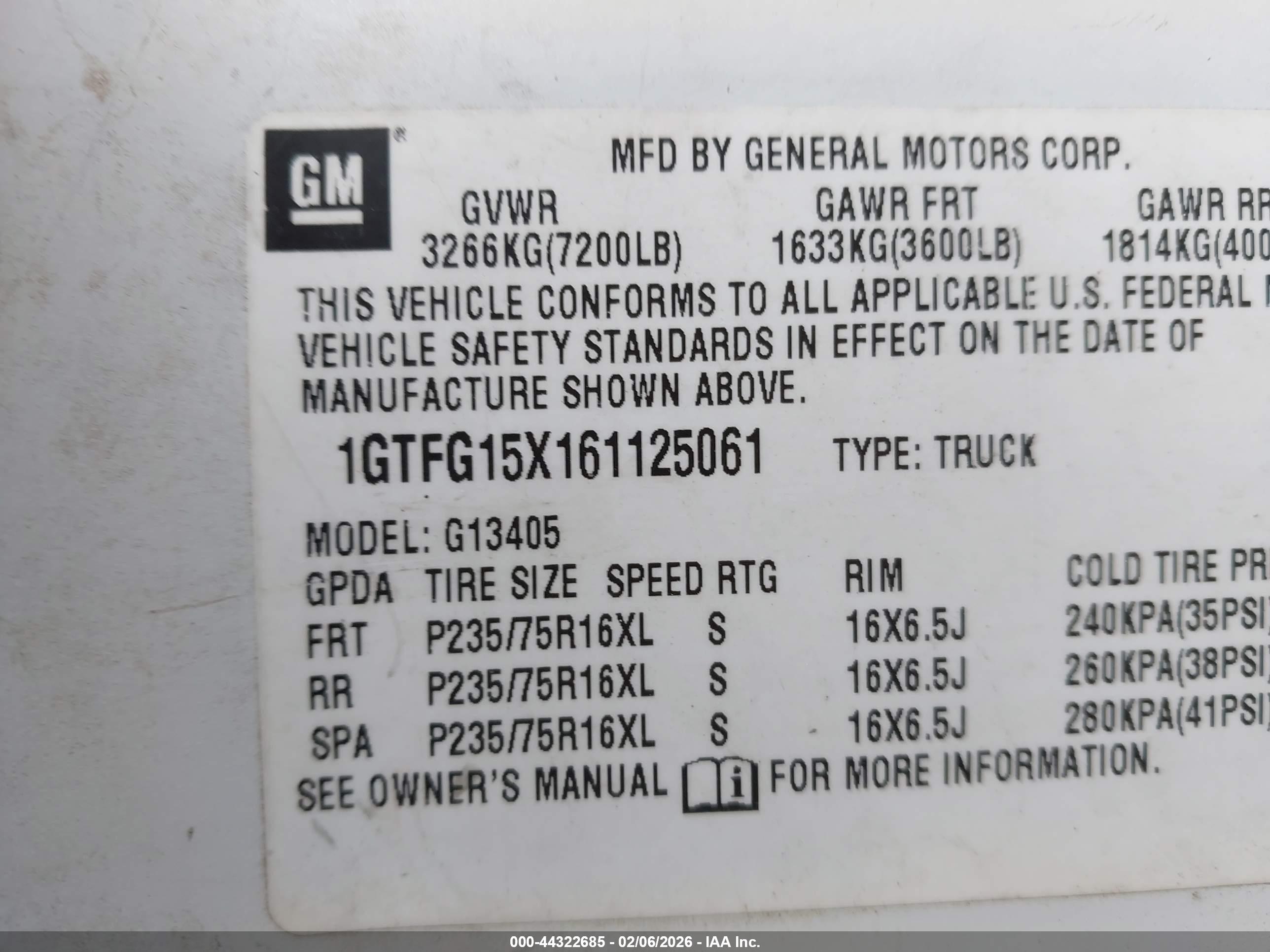 GMC SAVANA image 9