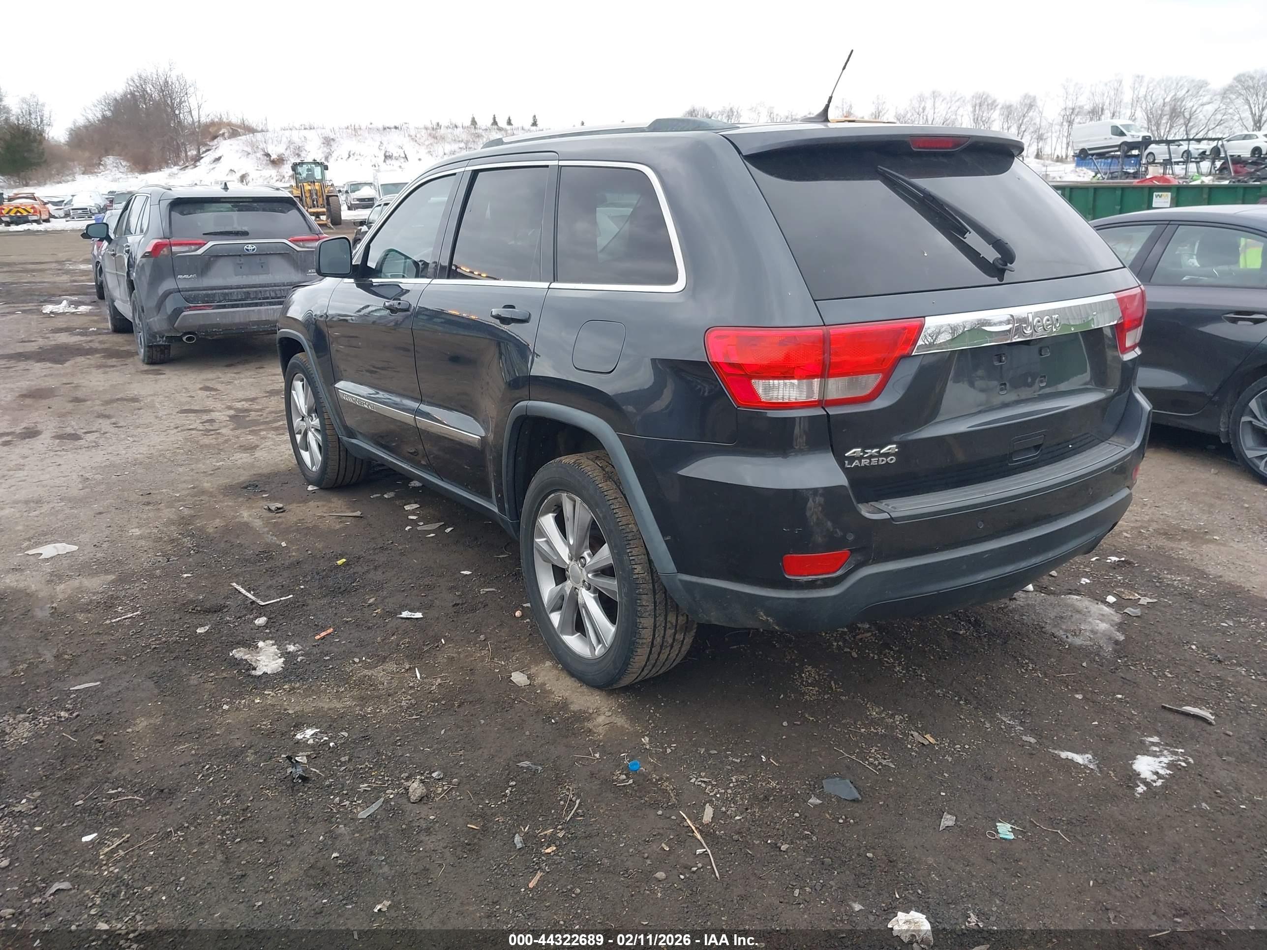 JEEP GRAND image 3