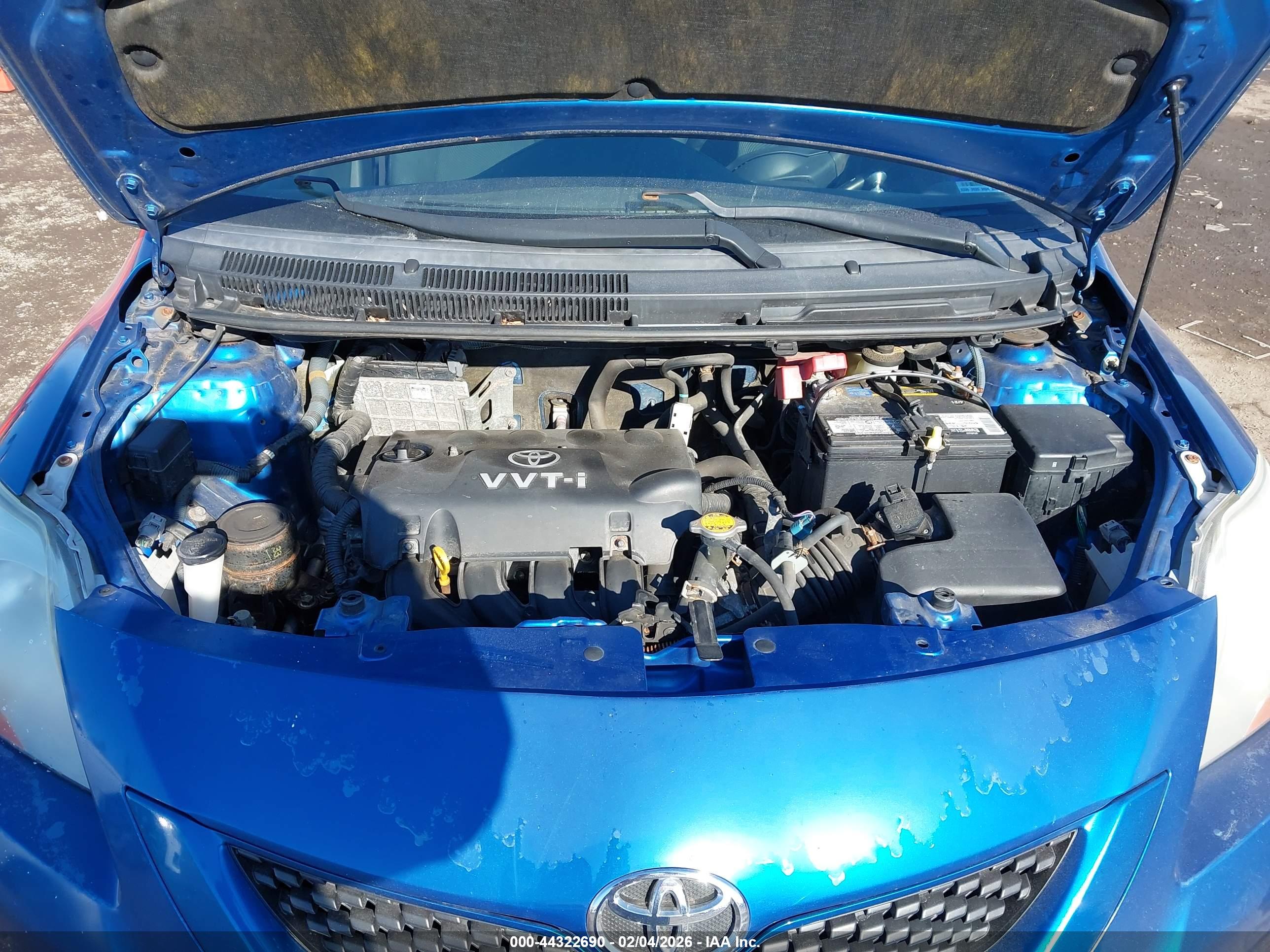 TOYOTA YARIS image 10