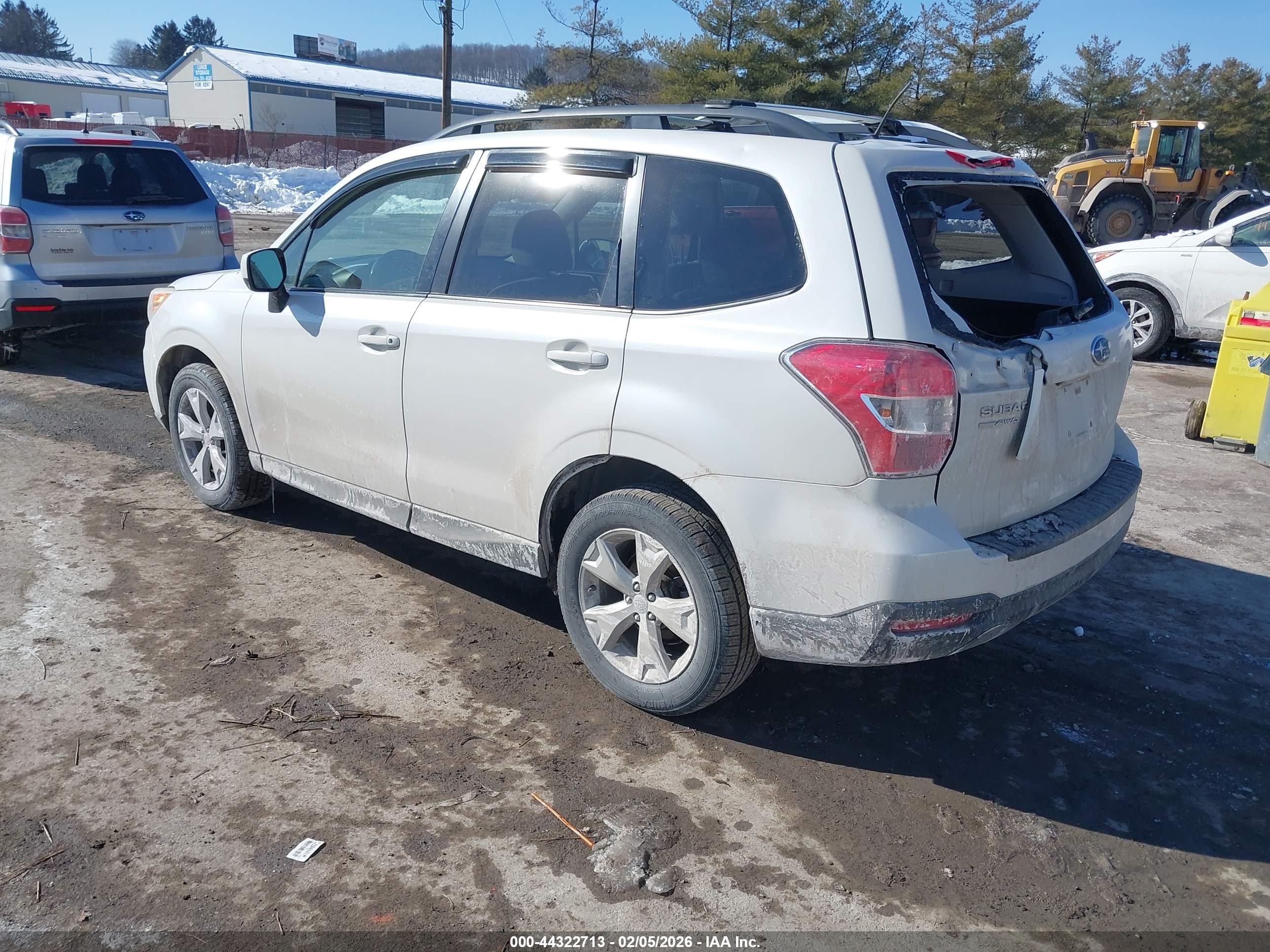SUBARU FORESTER image 3