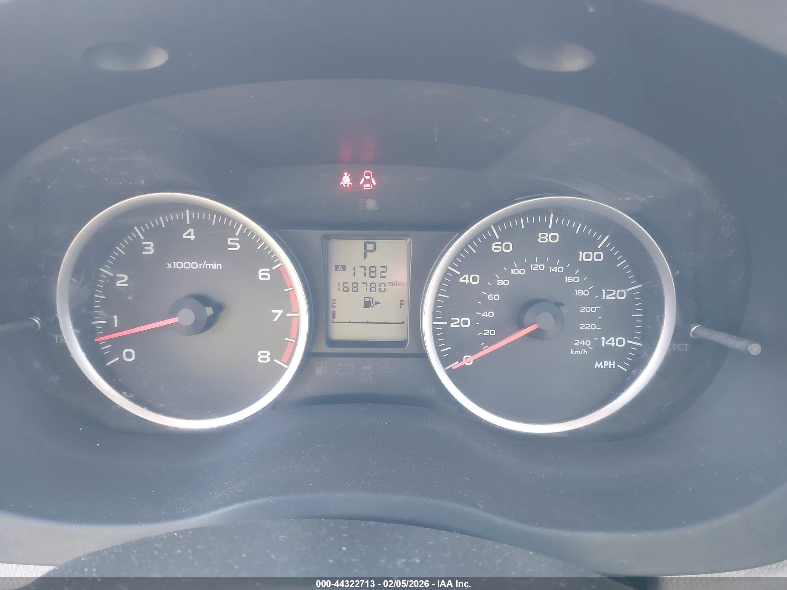 SUBARU FORESTER image 7