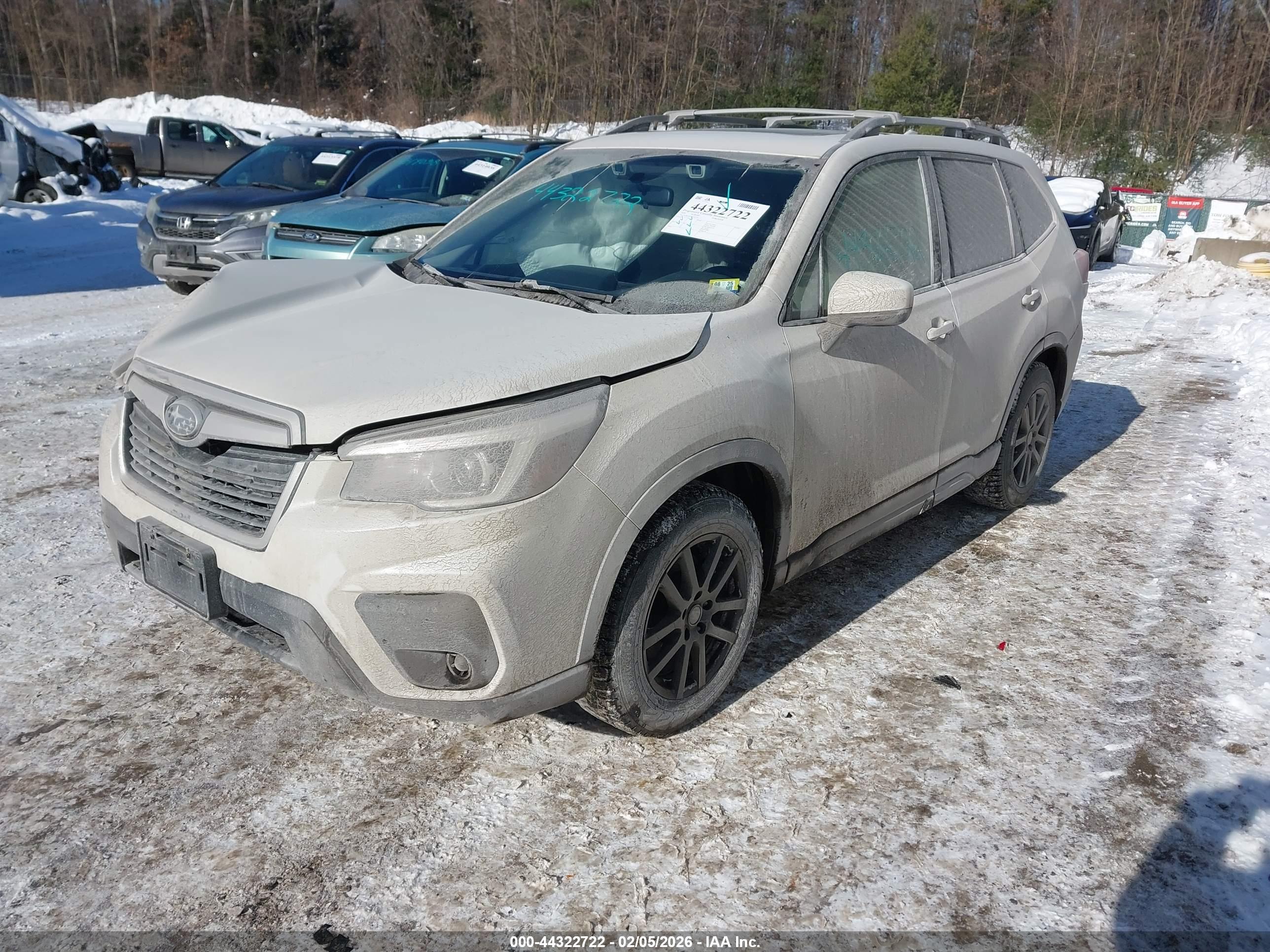 SUBARU FORESTER image 2