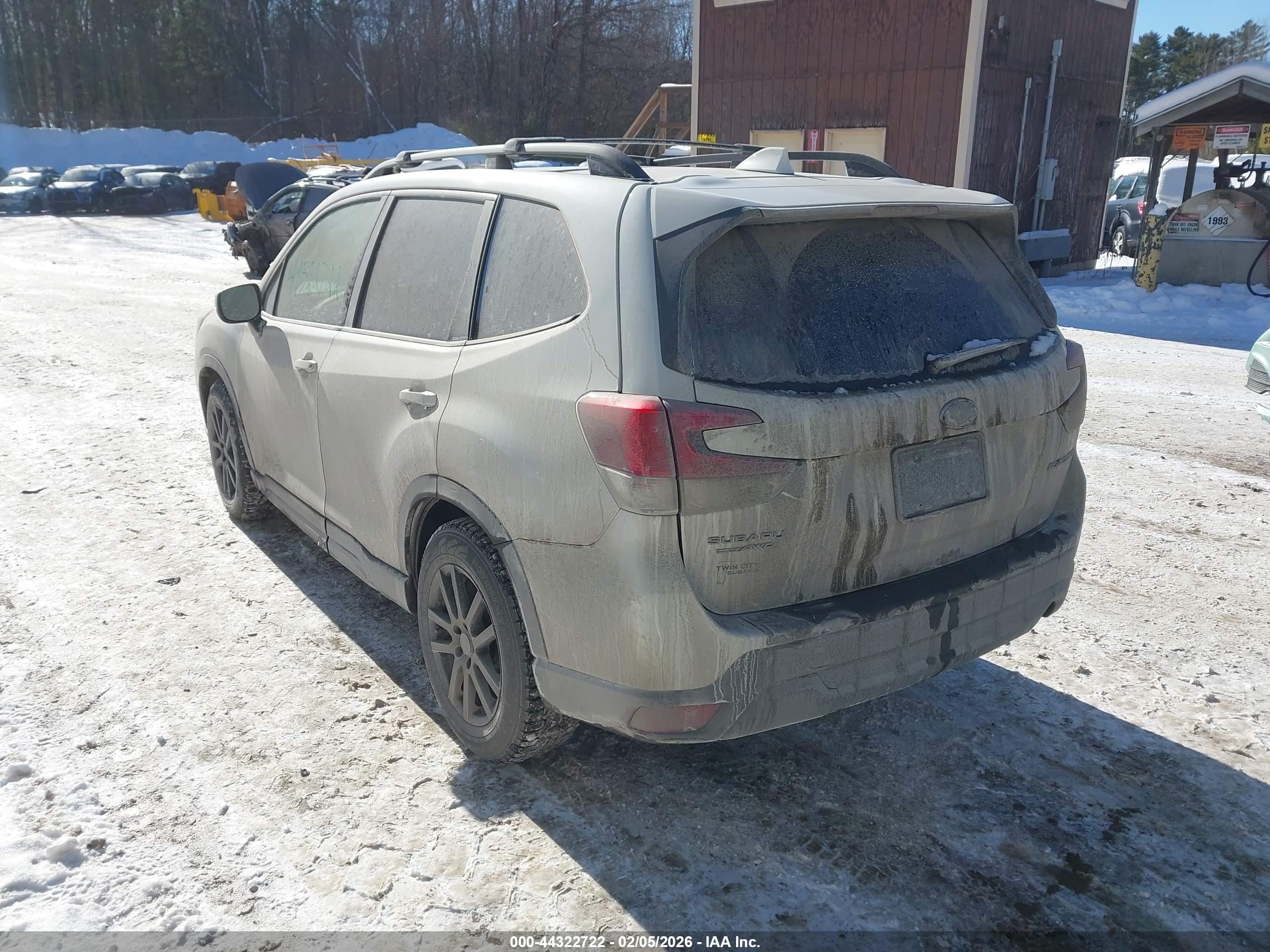 SUBARU FORESTER image 3