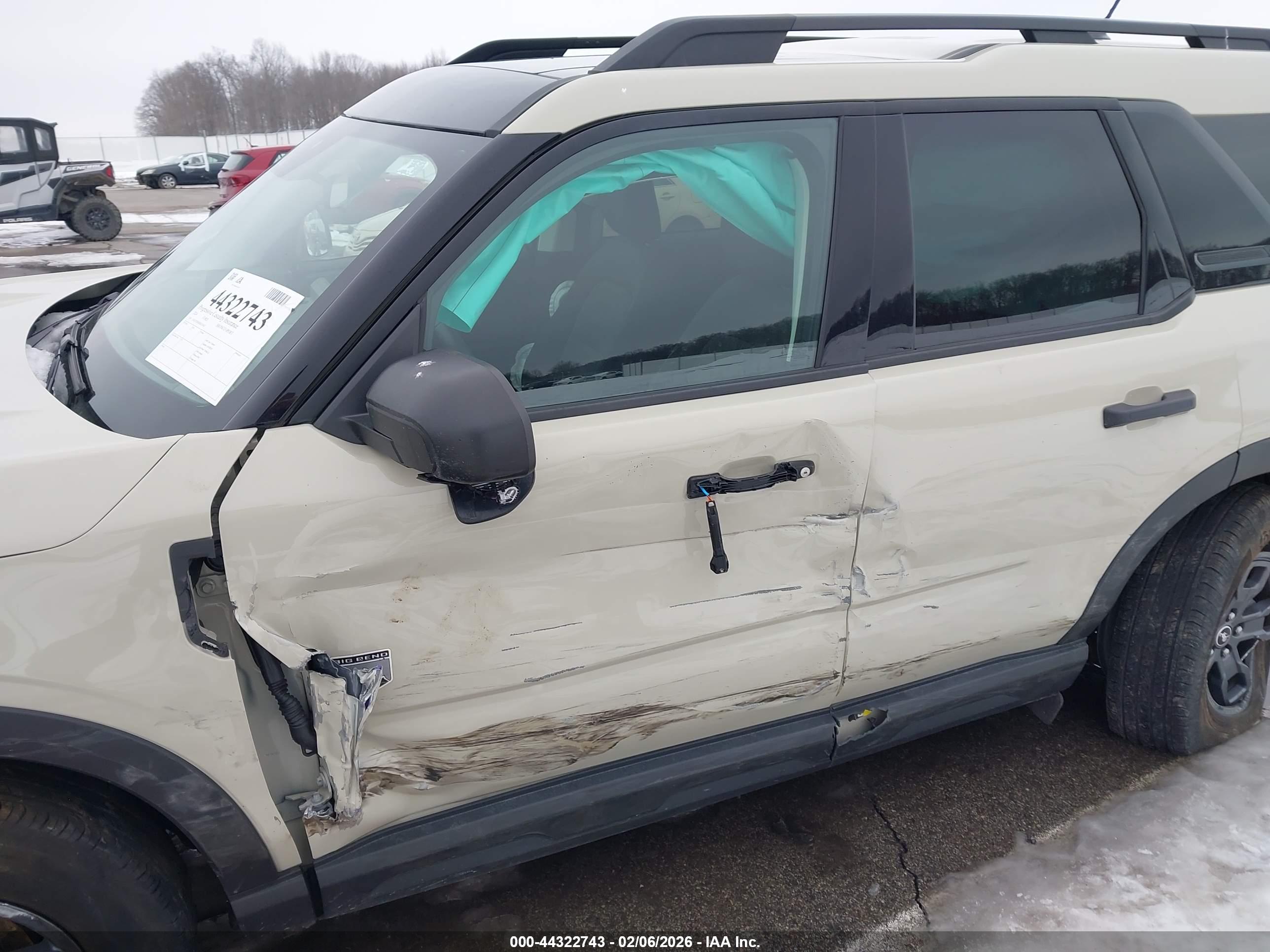 FORD BRONCO image 6