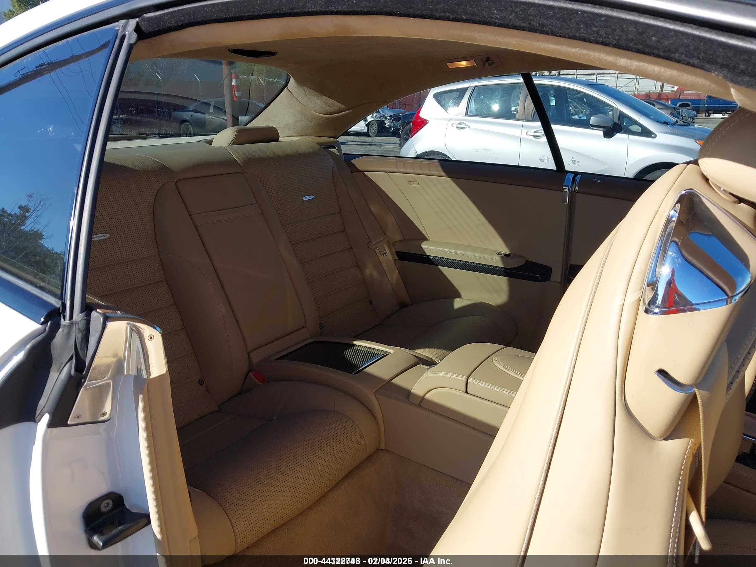 MERCEDES-BENZ CL image 8