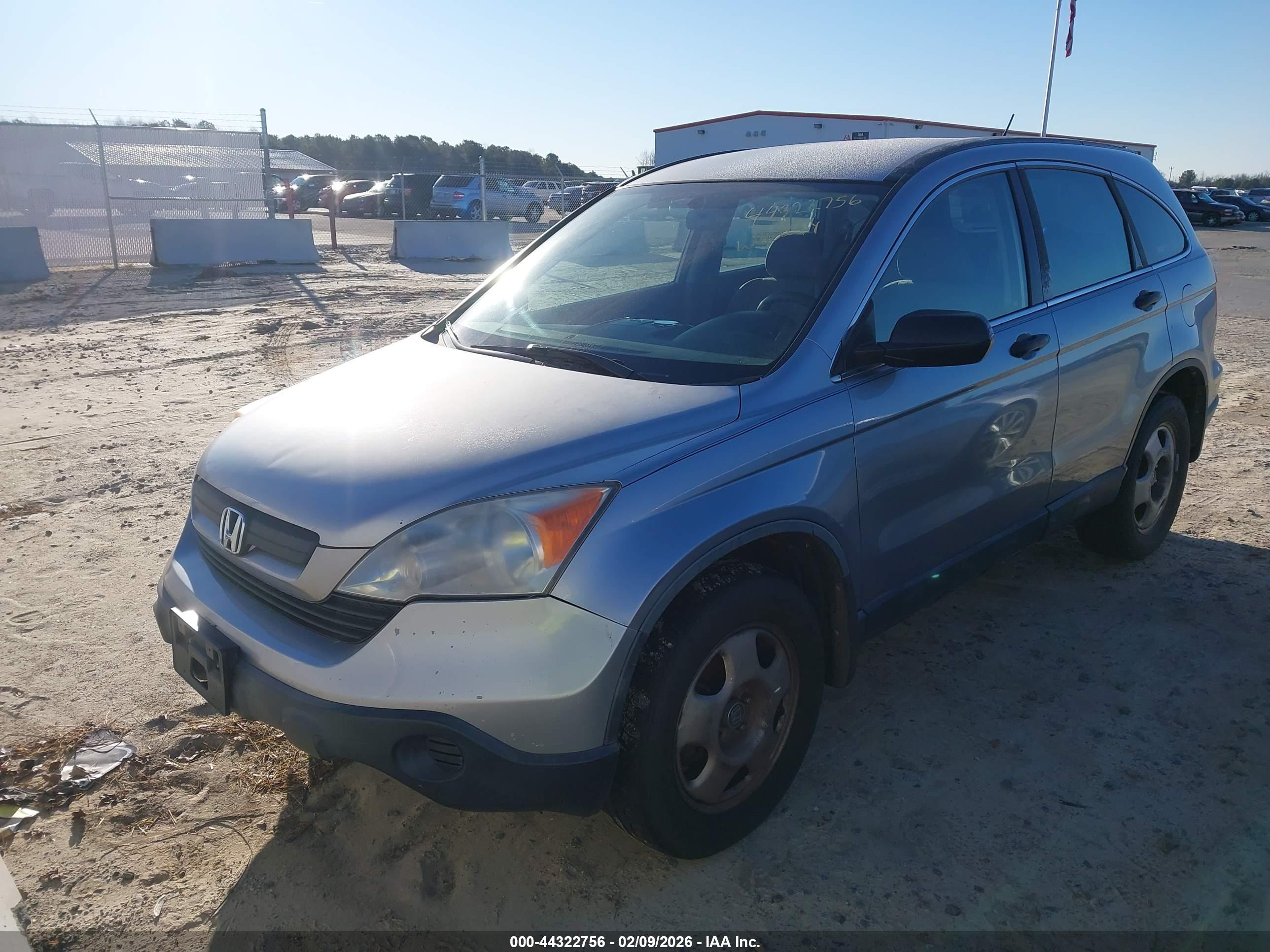 HONDA CR-V image 2