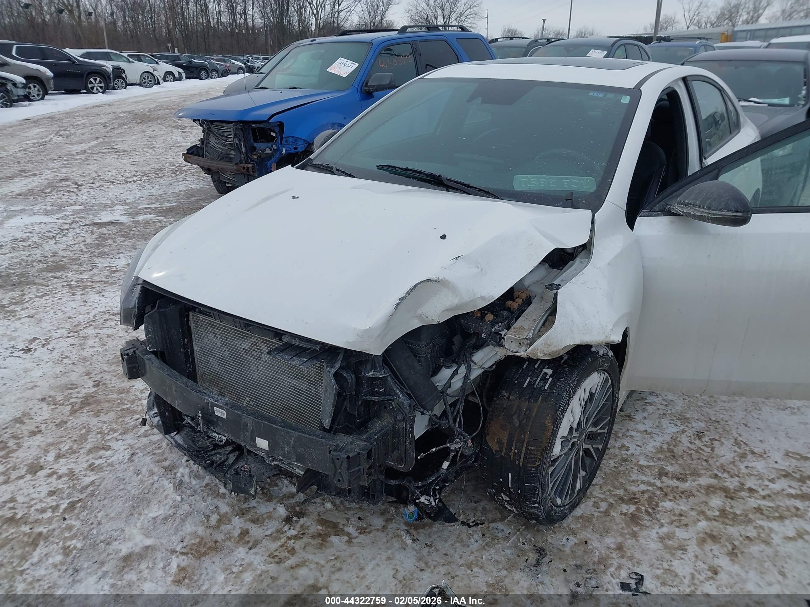 KIA FORTE image 6