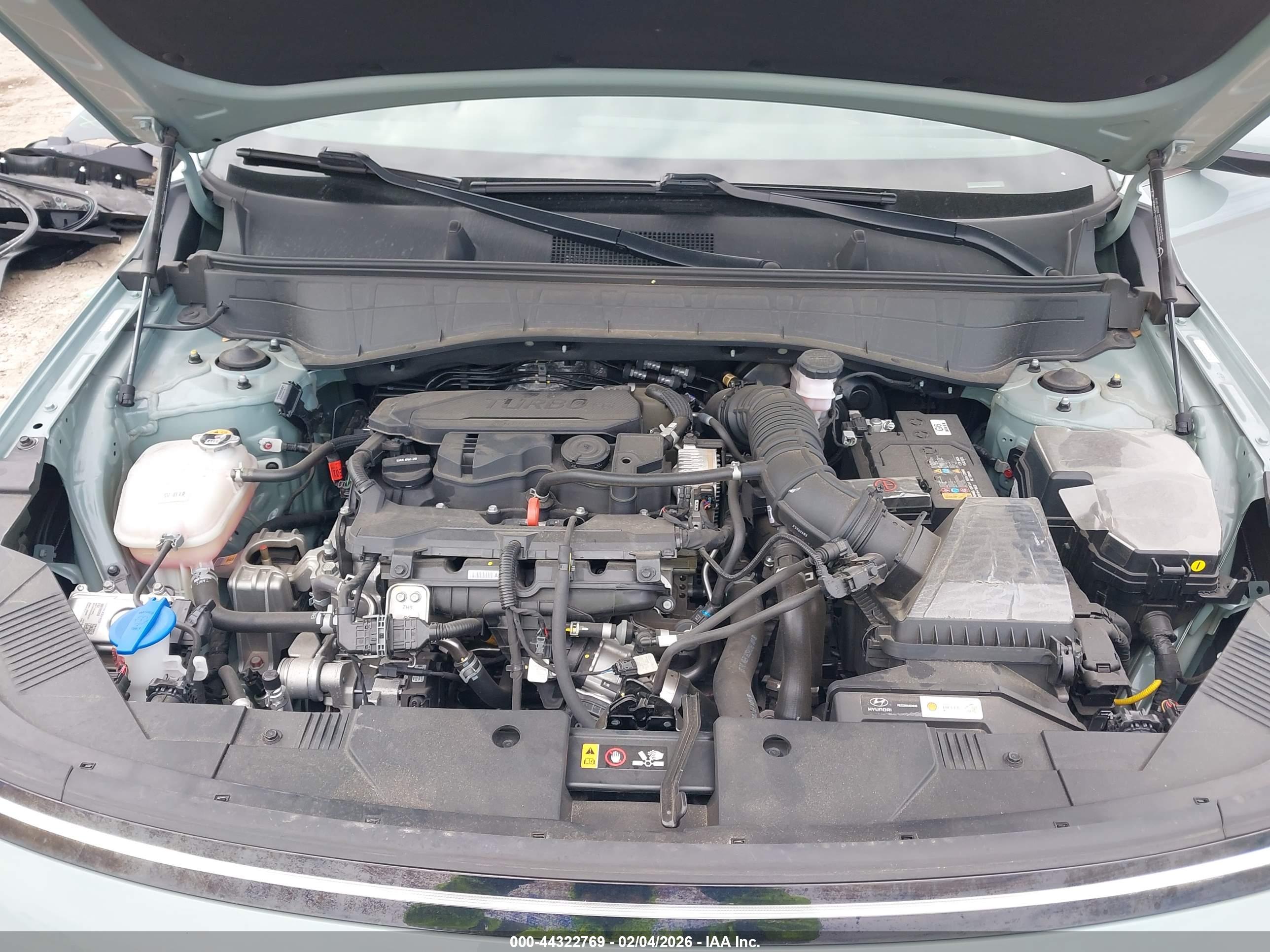 HYUNDAI KONA image 10