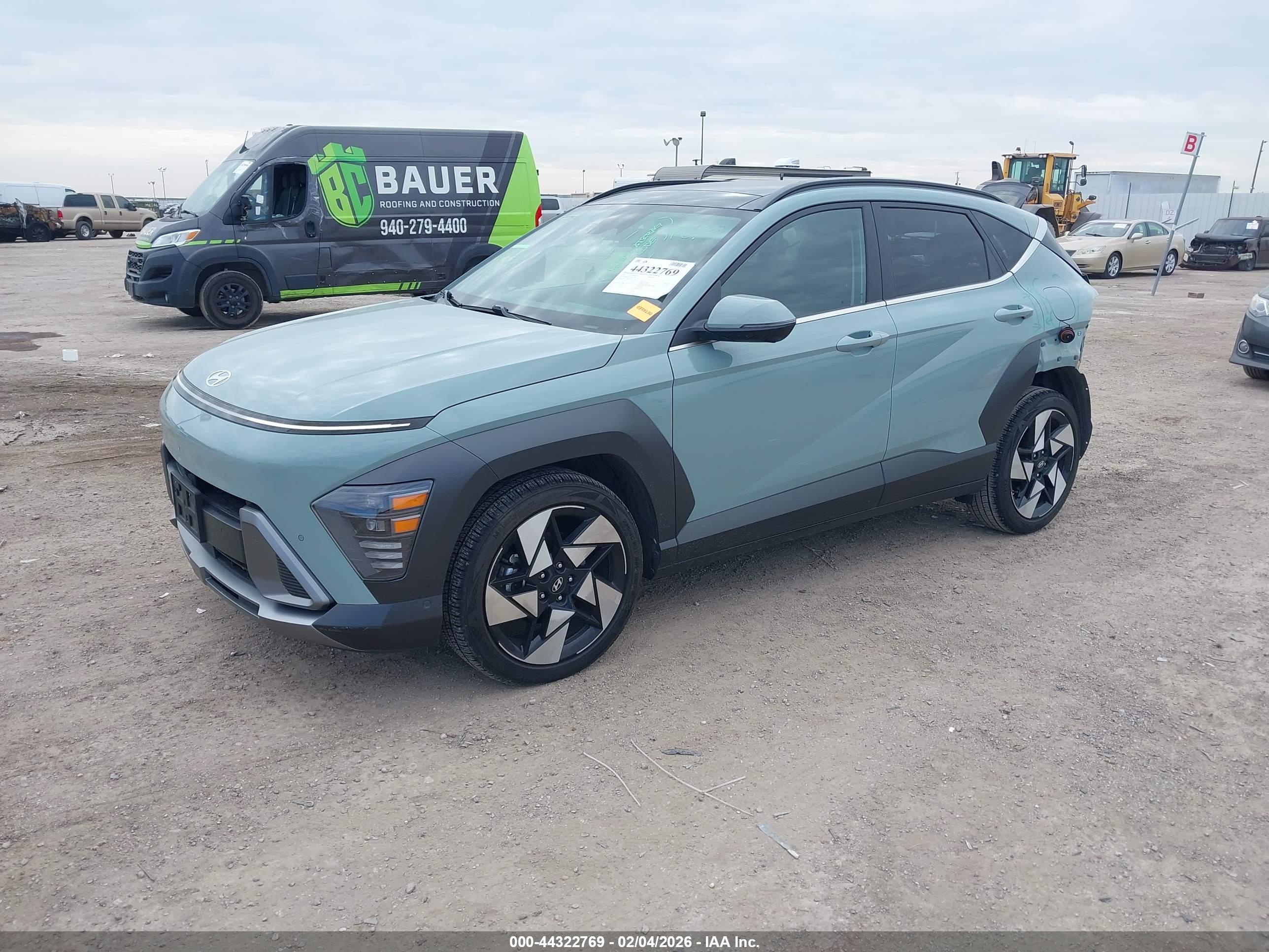 HYUNDAI KONA image 2
