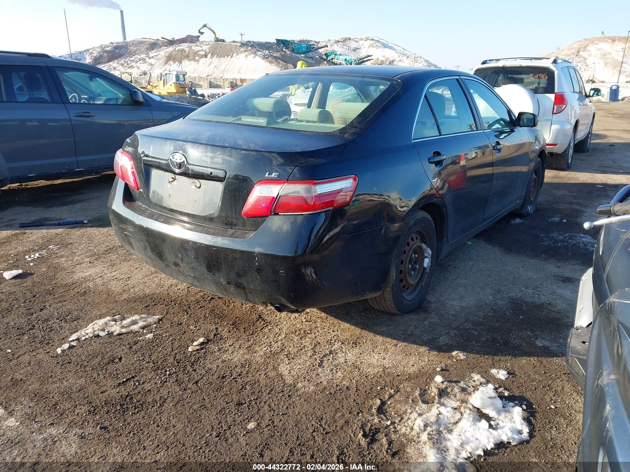 TOYOTA CAMRY image 4