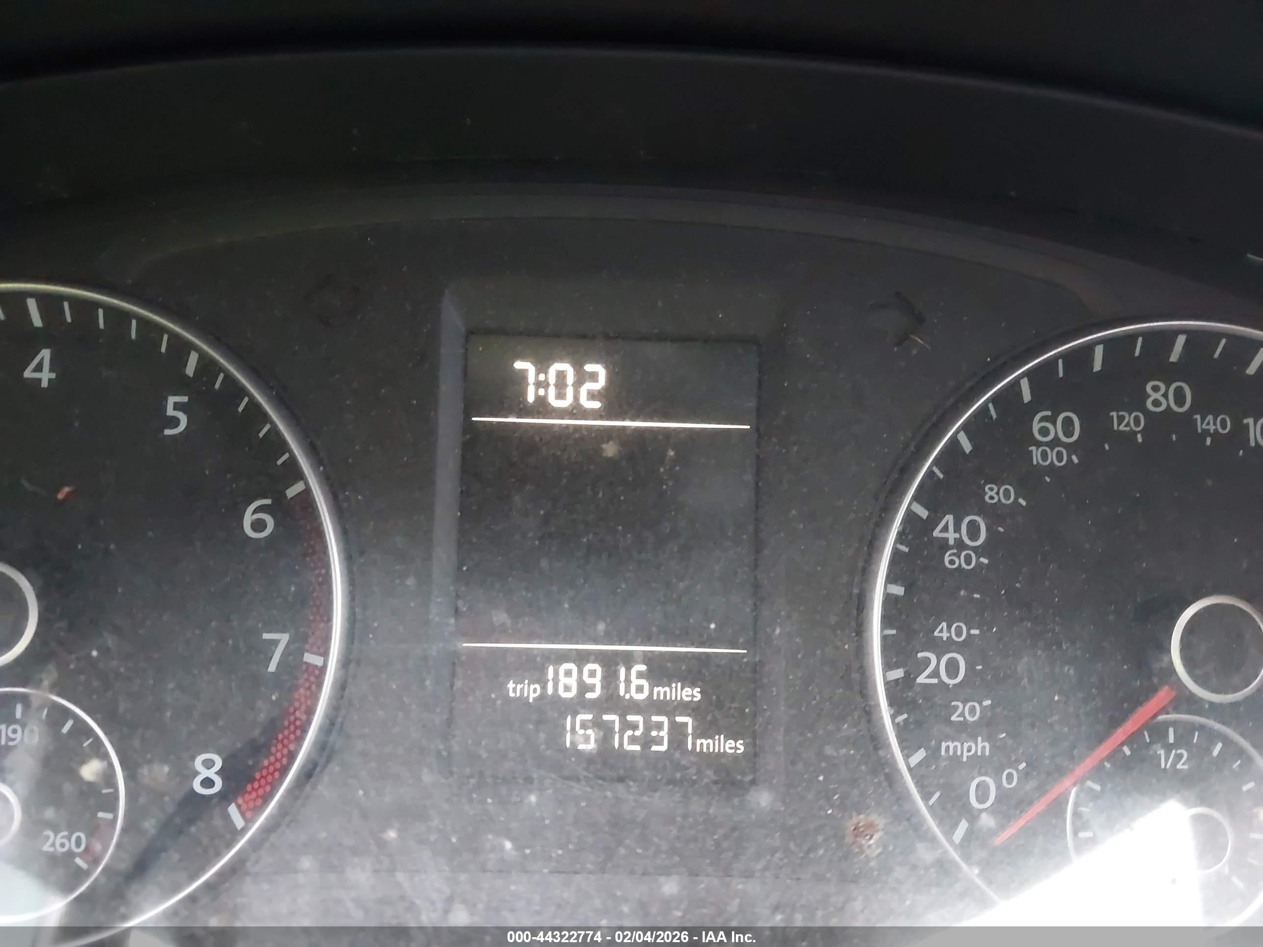 VOLKSWAGEN PASSAT image 7