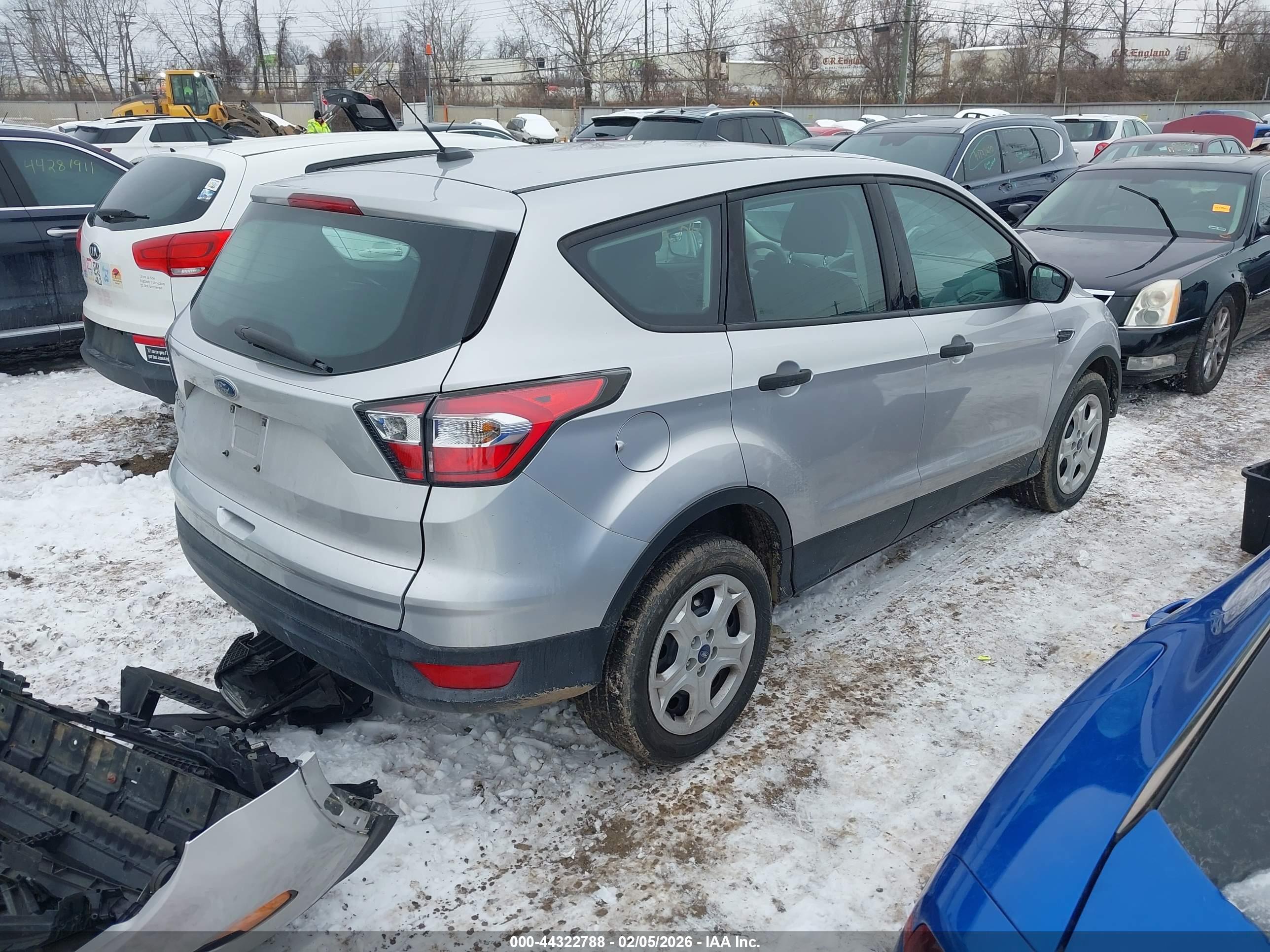 FORD ESCAPE image 4