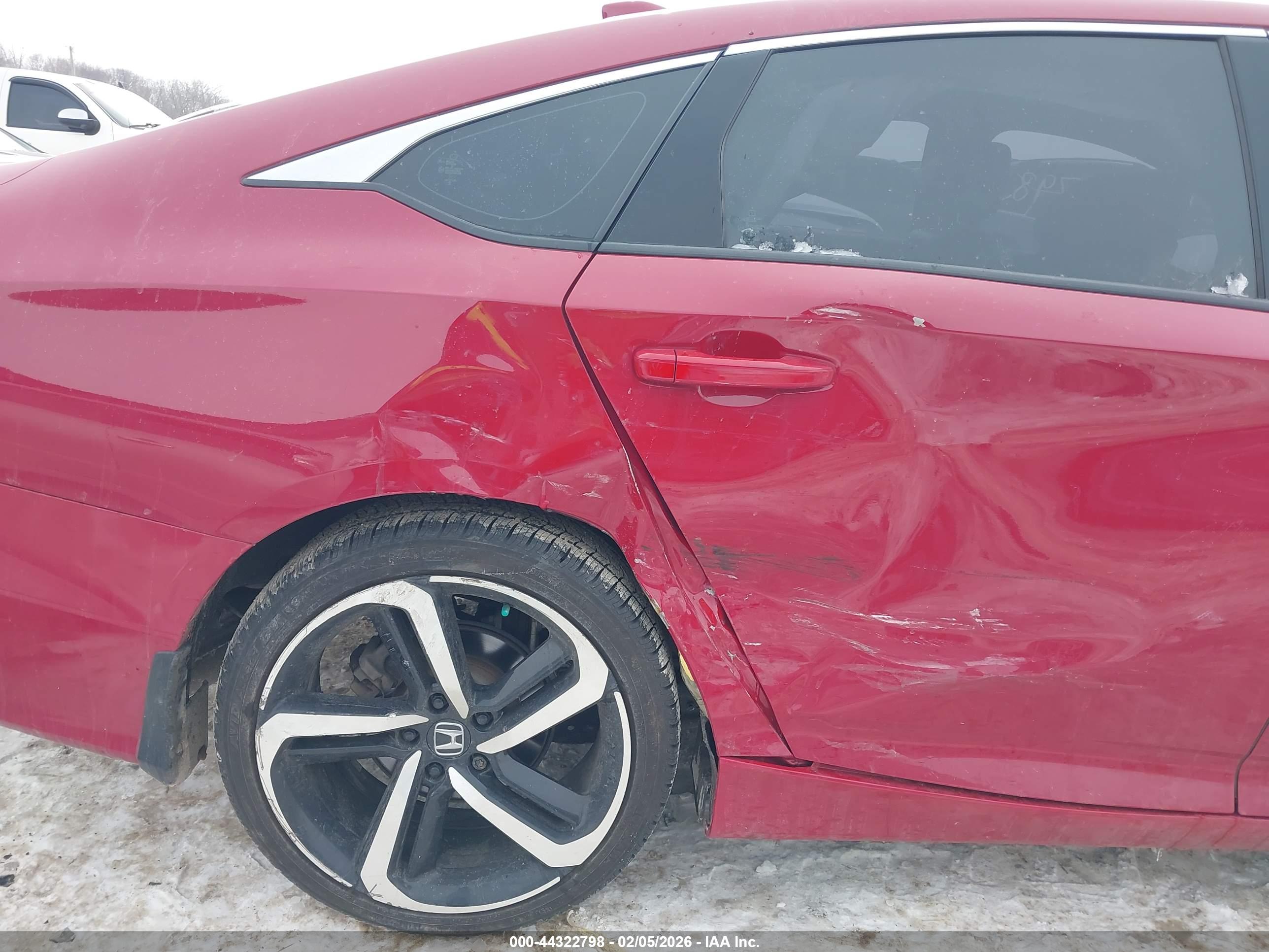 HONDA ACCORD image 6