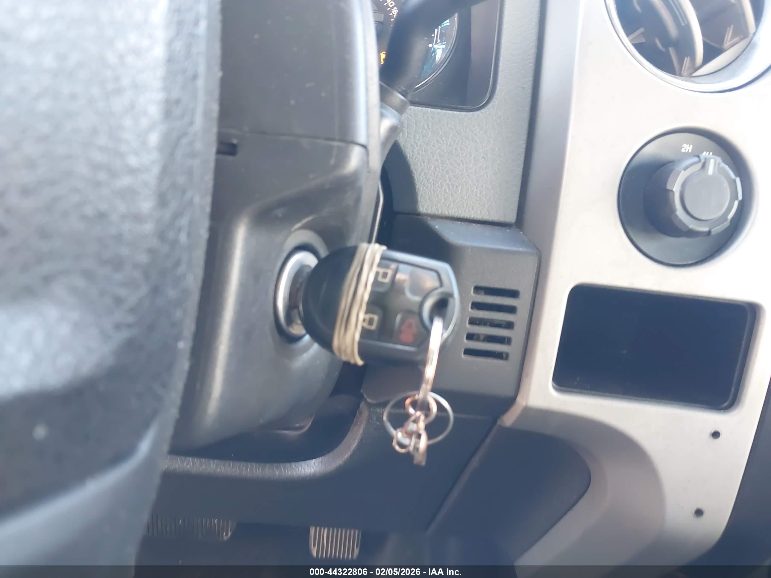 FORD F-150 image 11