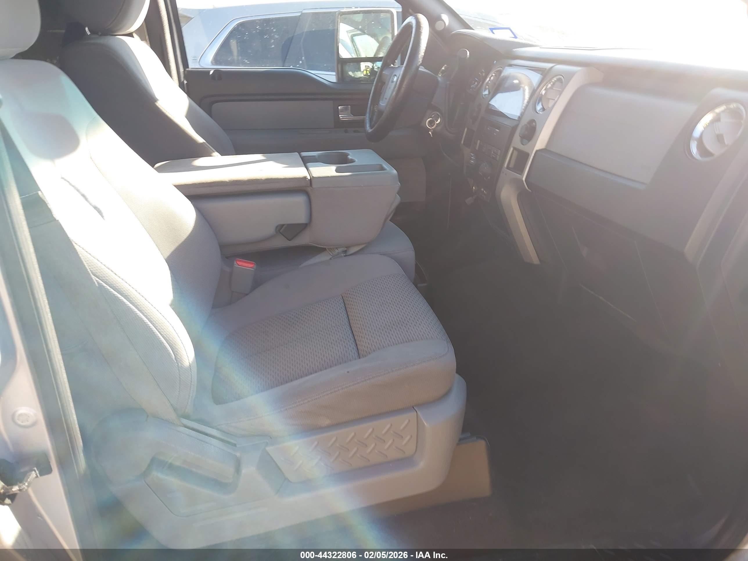 FORD F-150 image 5