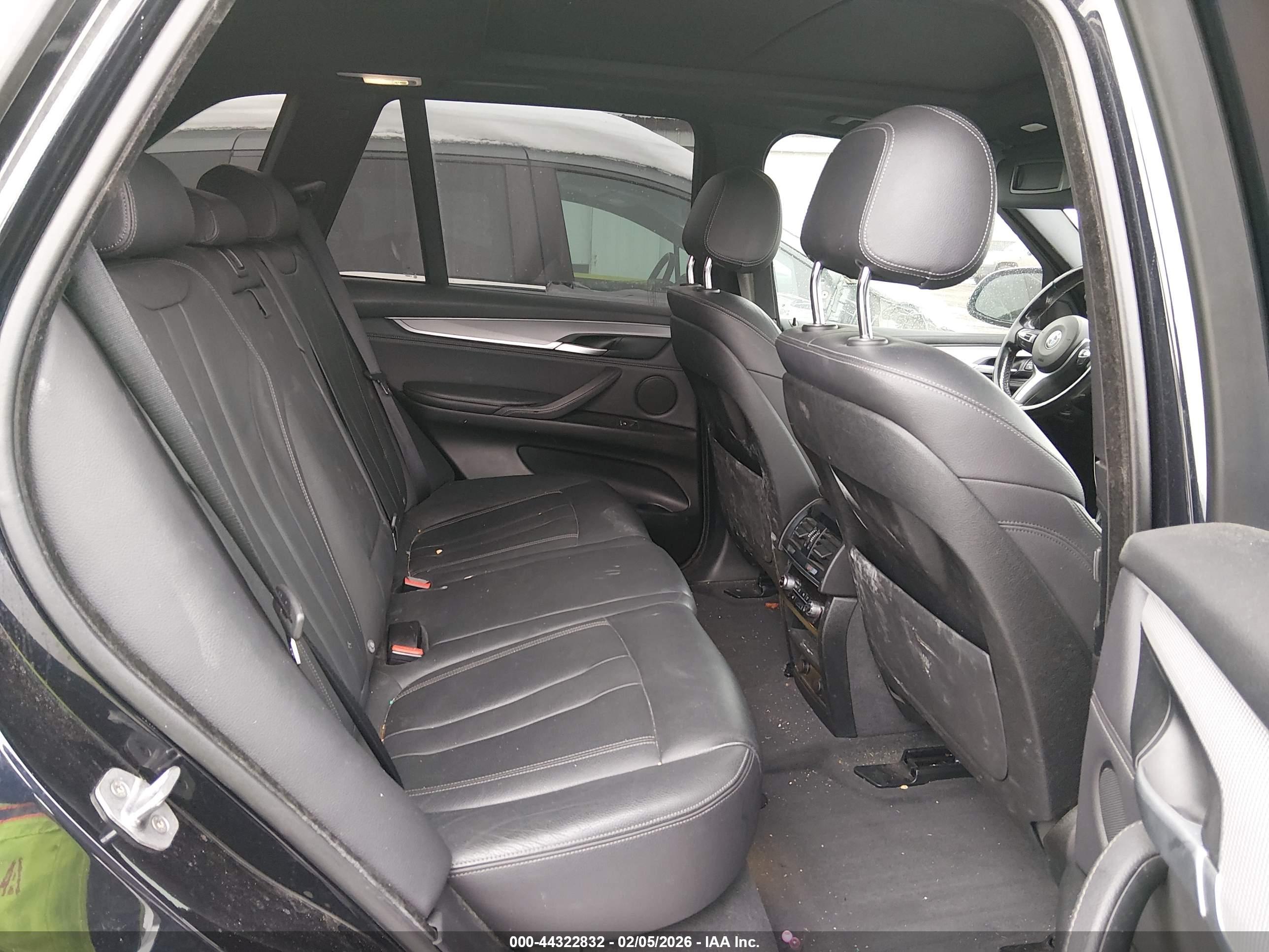 BMW X5 image 8