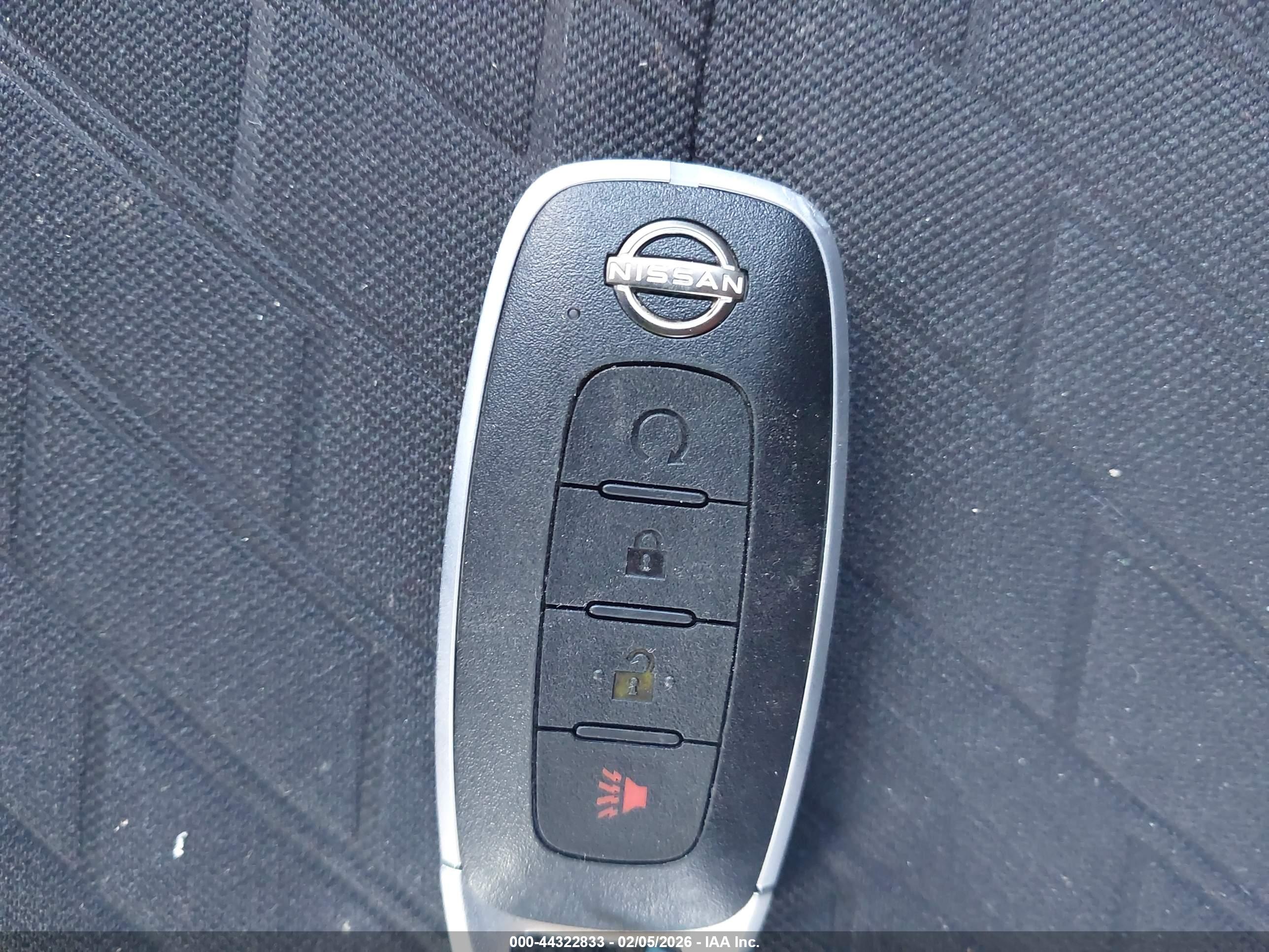 NISSAN KICKS image 11
