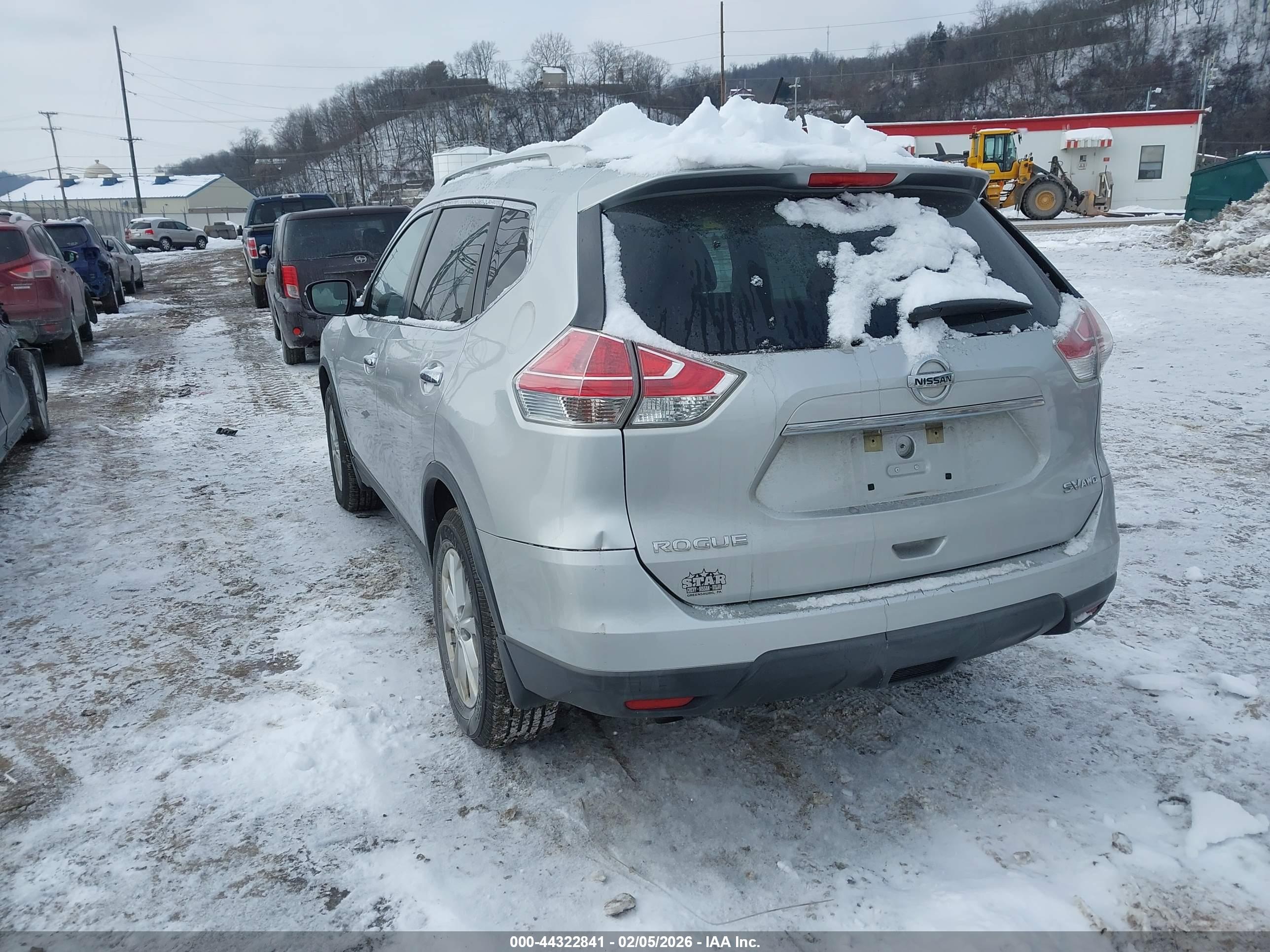 NISSAN ROGUE image 3