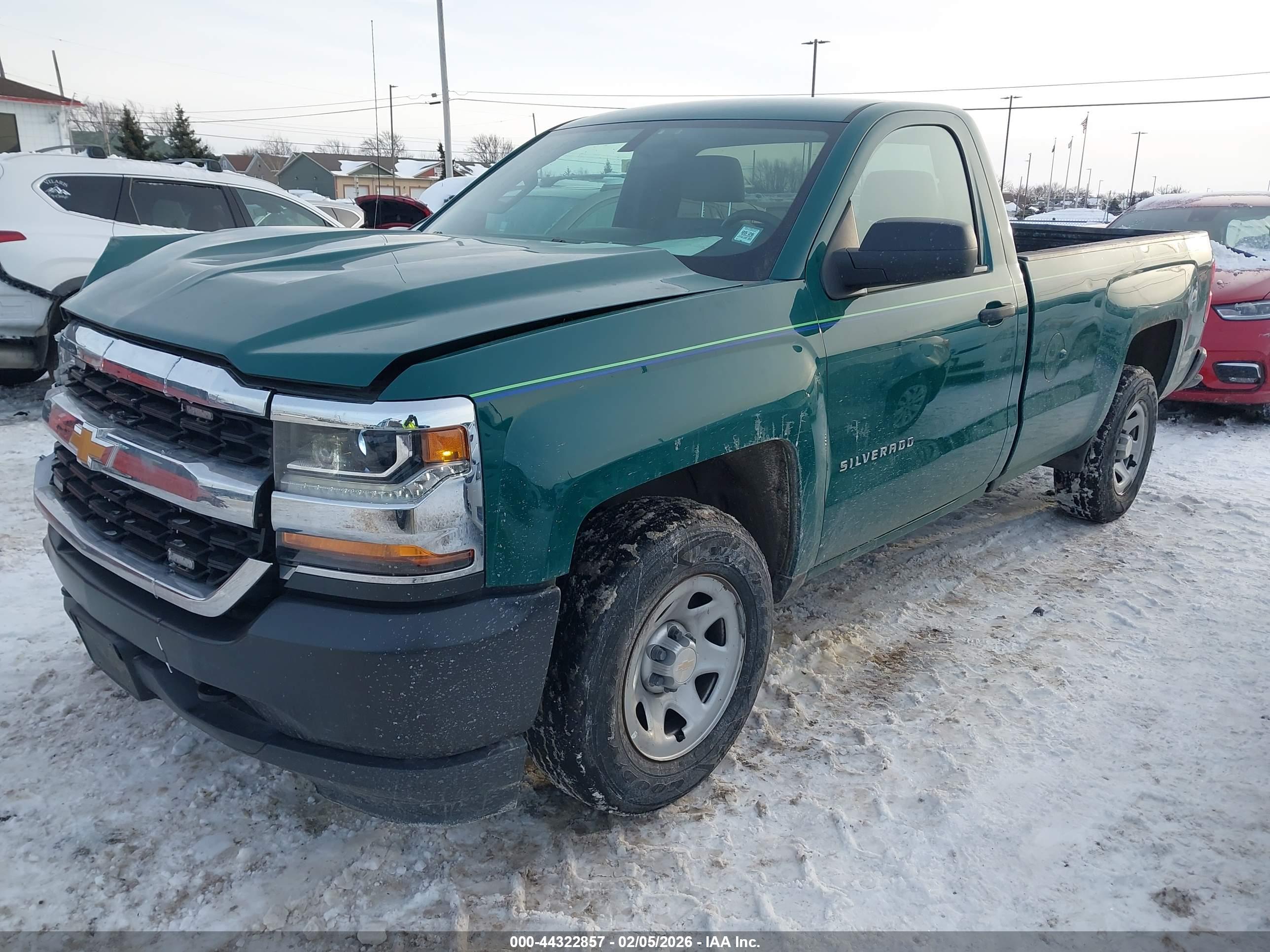 CHEVROLET SILVERADO image 2
