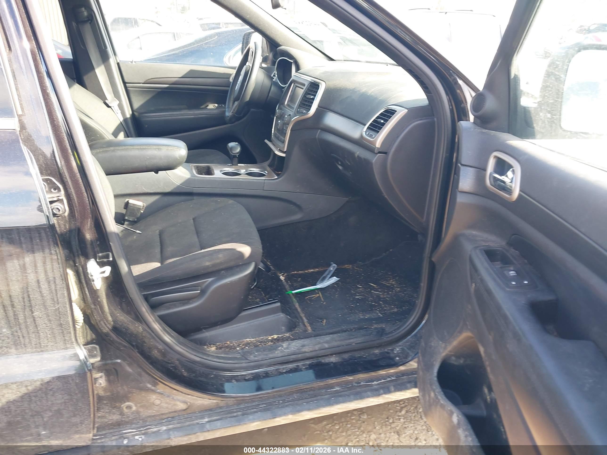 JEEP GRAND image 5
