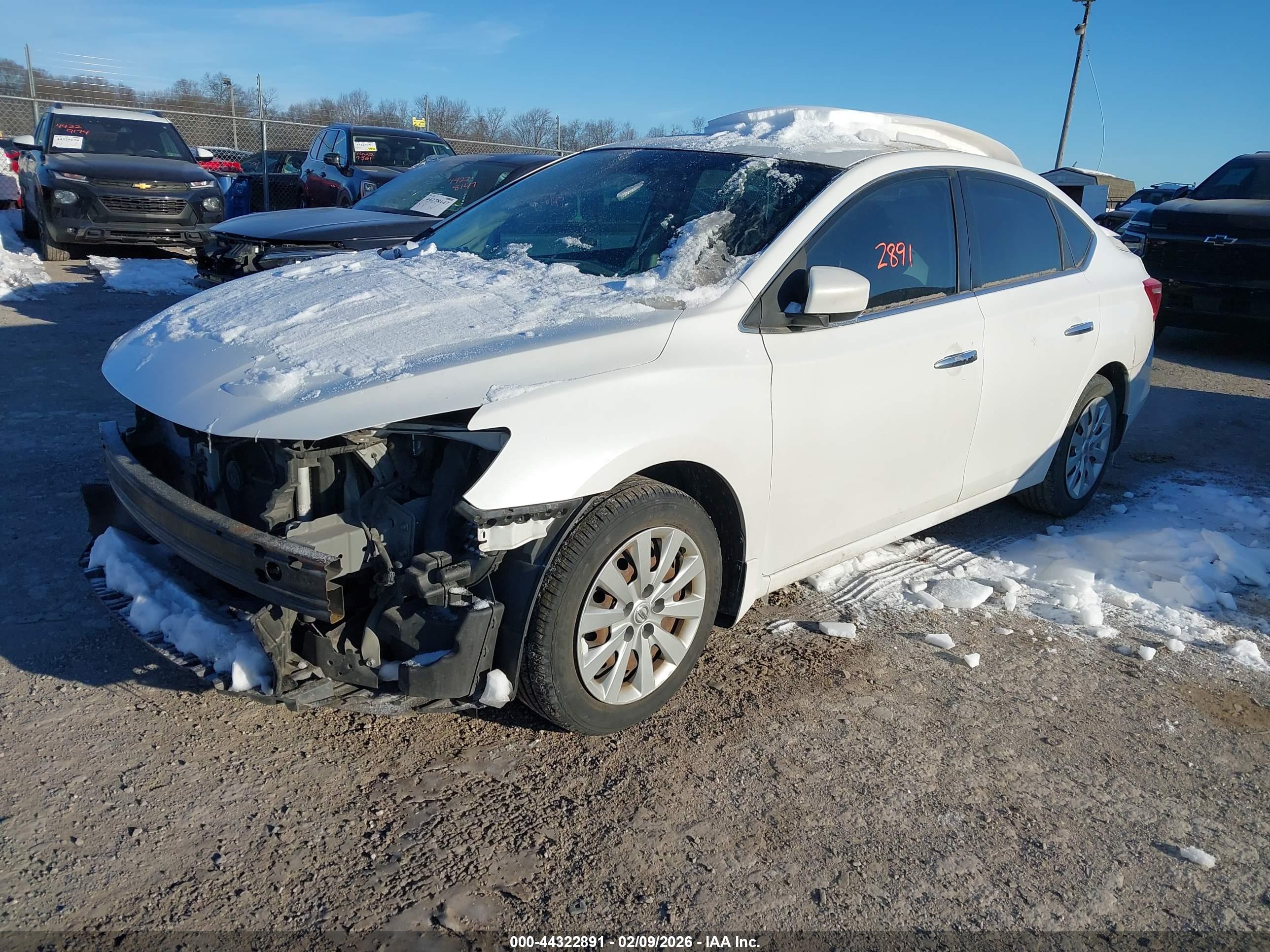 NISSAN SENTRA image 2