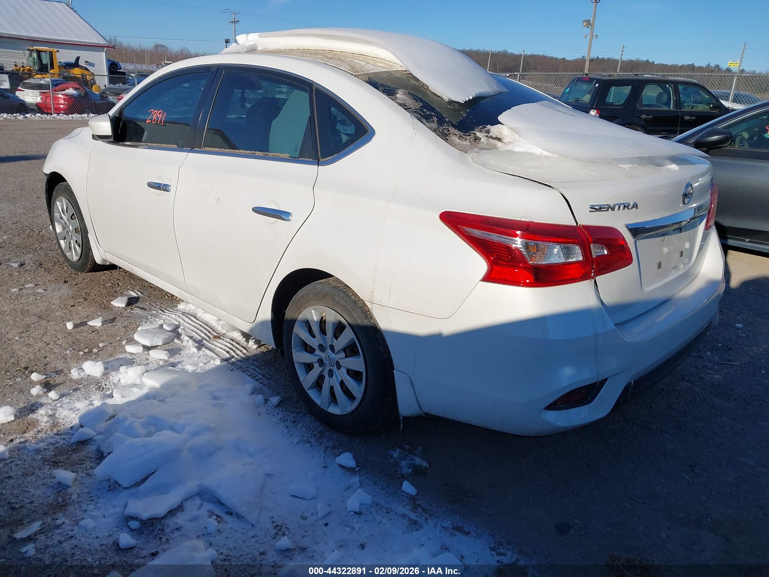 NISSAN SENTRA image 3