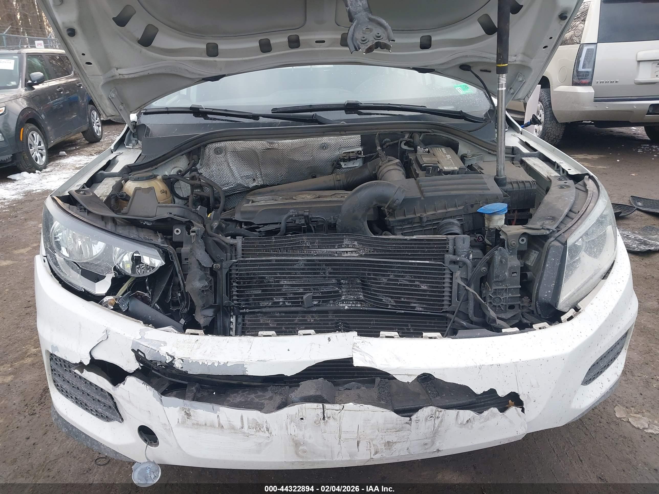 VOLKSWAGEN TIGUAN image 10