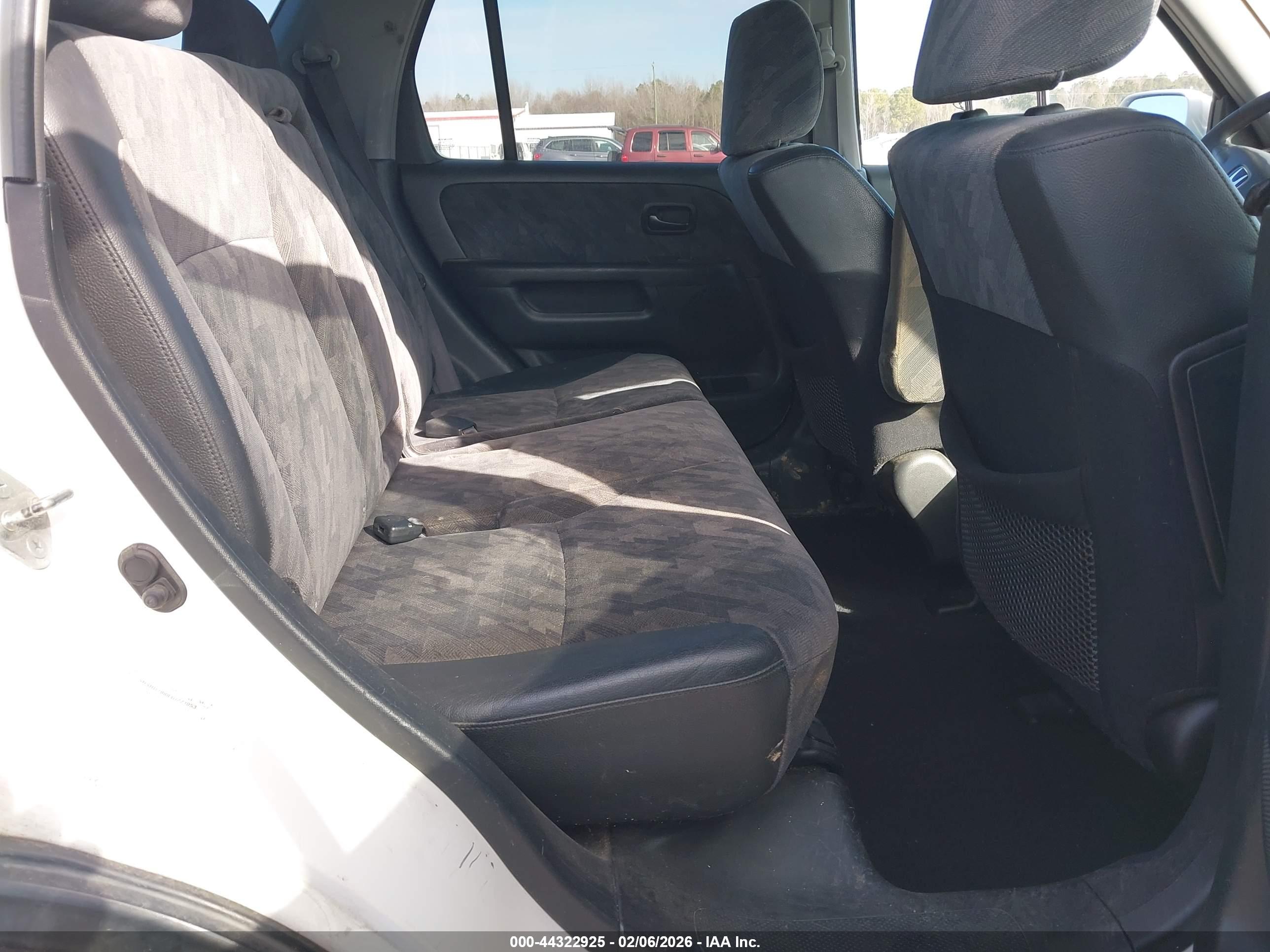 HONDA CR-V image 8